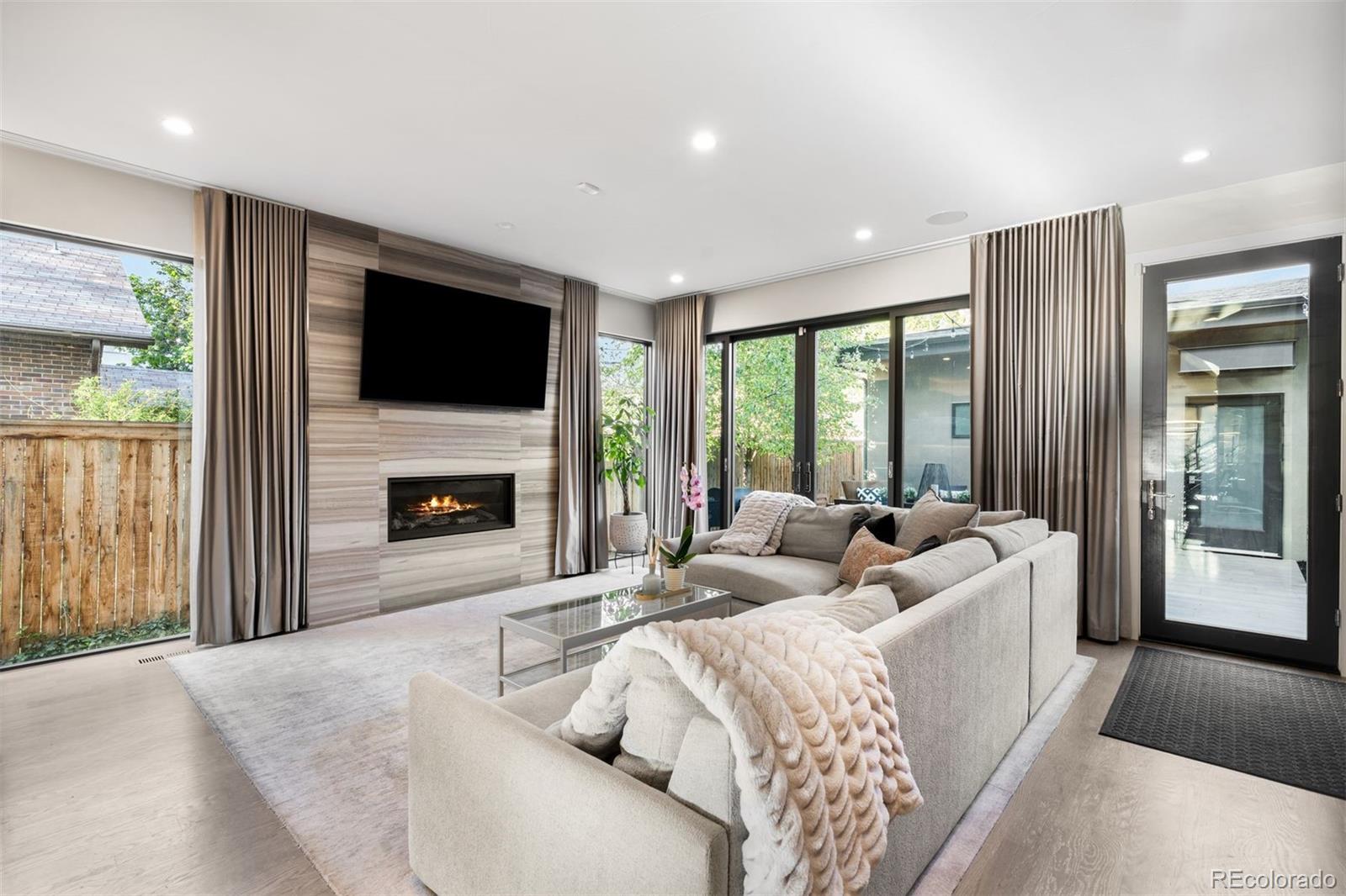 MLS Image #7 for 750  bellaire street,denver, Colorado
