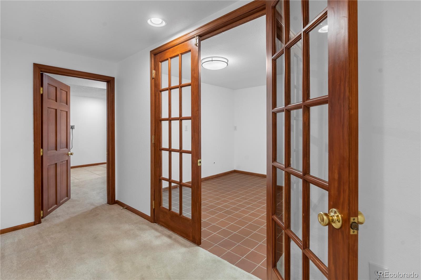 MLS Image #21 for 962 s holly street,denver, Colorado