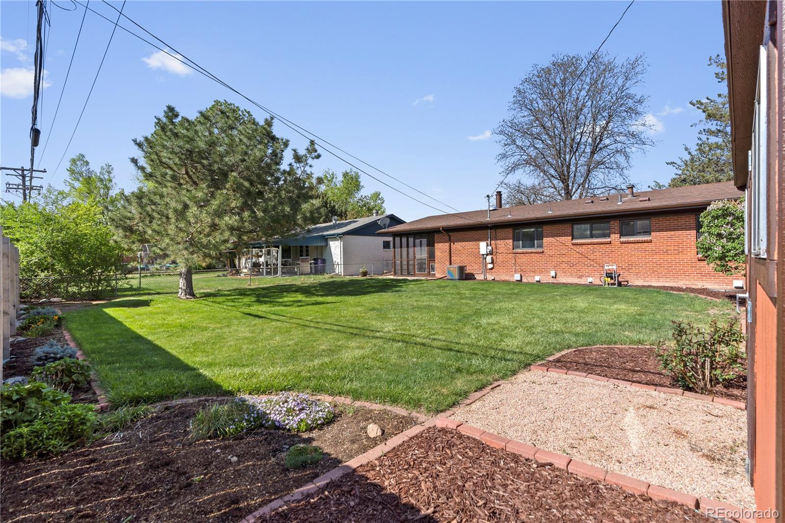 MLS Image #4 for 962 s holly street,denver, Colorado