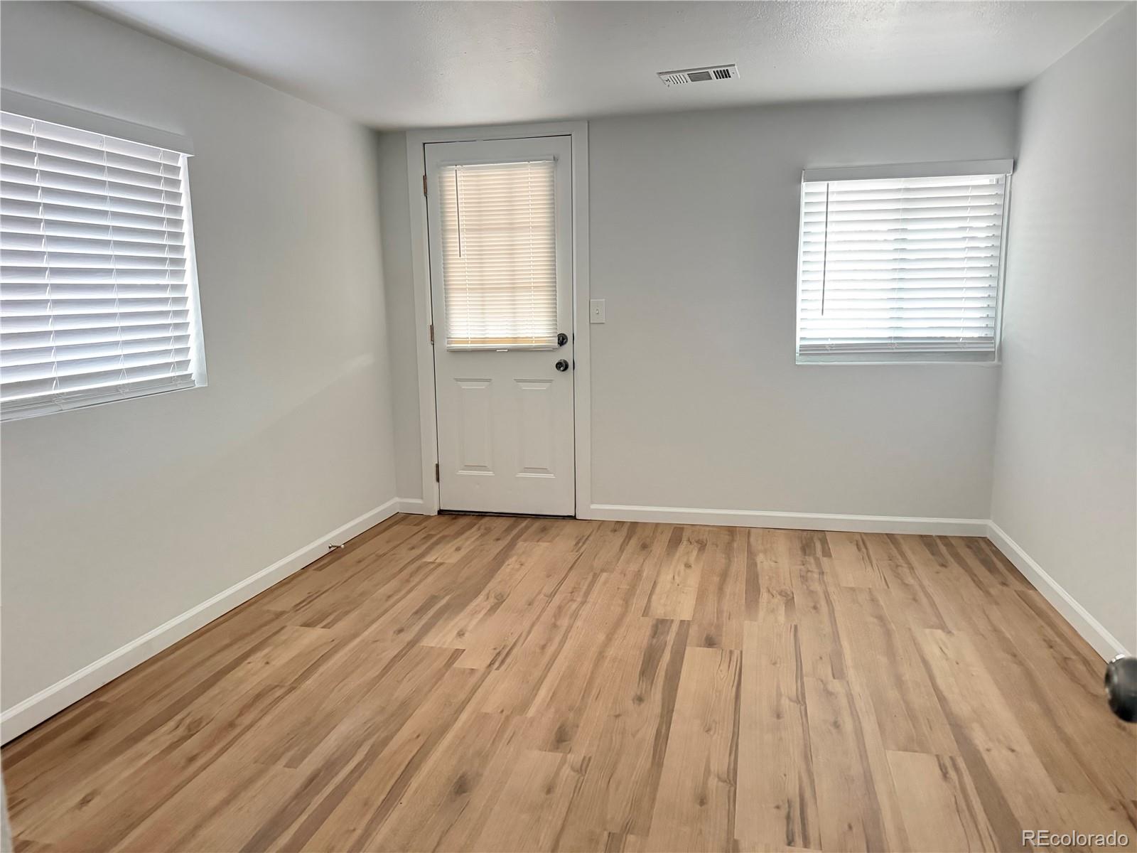 MLS Image #8 for 1092 s newton street,denver, Colorado