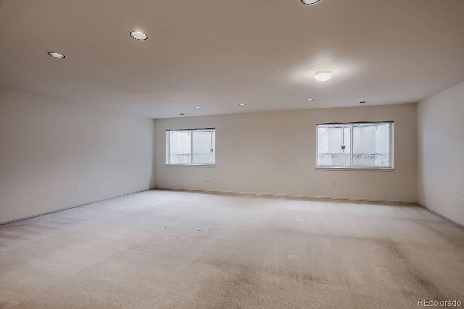 MLS Image #17 for 10735  zuni drive,denver, Colorado