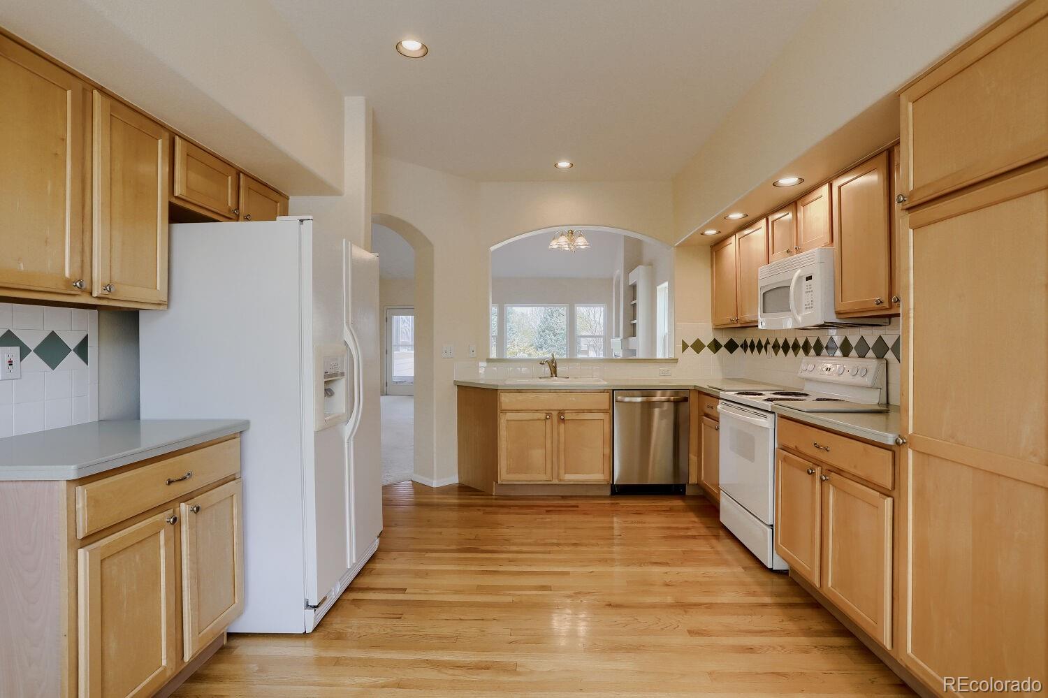 MLS Image #20 for 10735  zuni drive,denver, Colorado