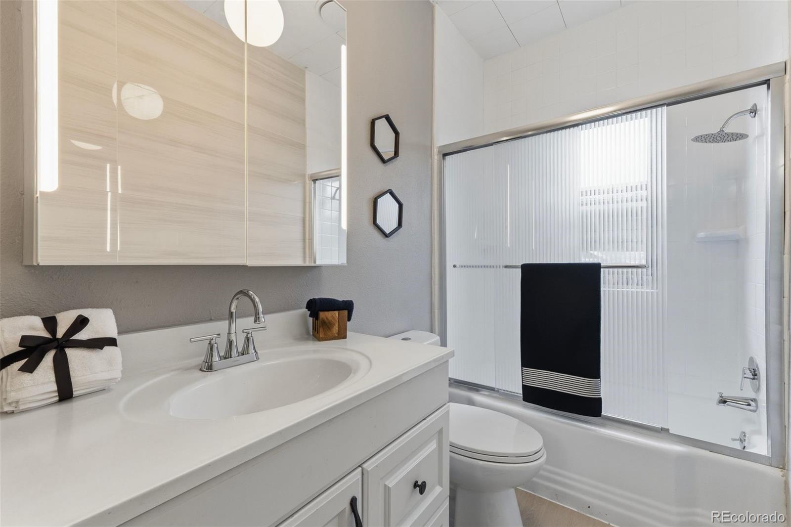 MLS Image #9 for 6658  knox court,denver, Colorado