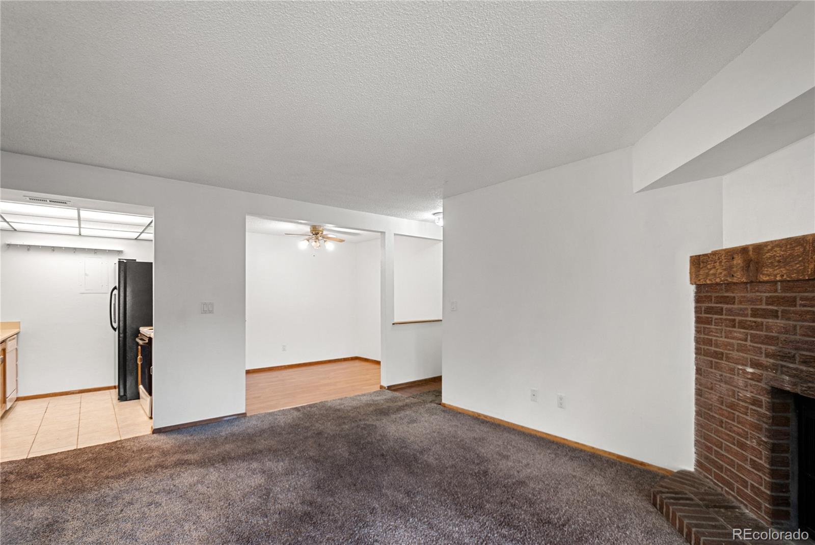 MLS Image #4 for 14216 e 1st drive,aurora, Colorado