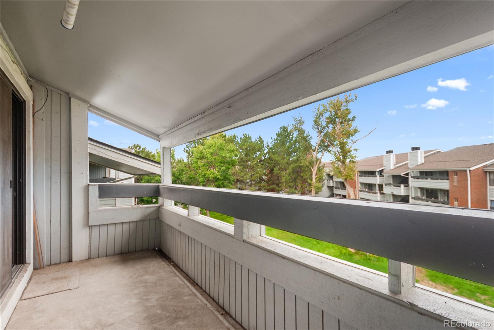 MLS Image #5 for 14216 e 1st drive,aurora, Colorado
