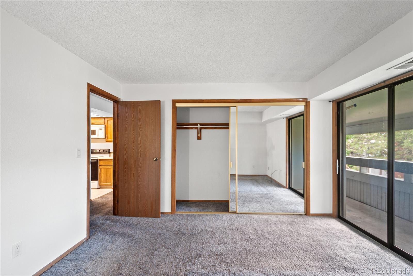 MLS Image #7 for 14216 e 1st drive,aurora, Colorado