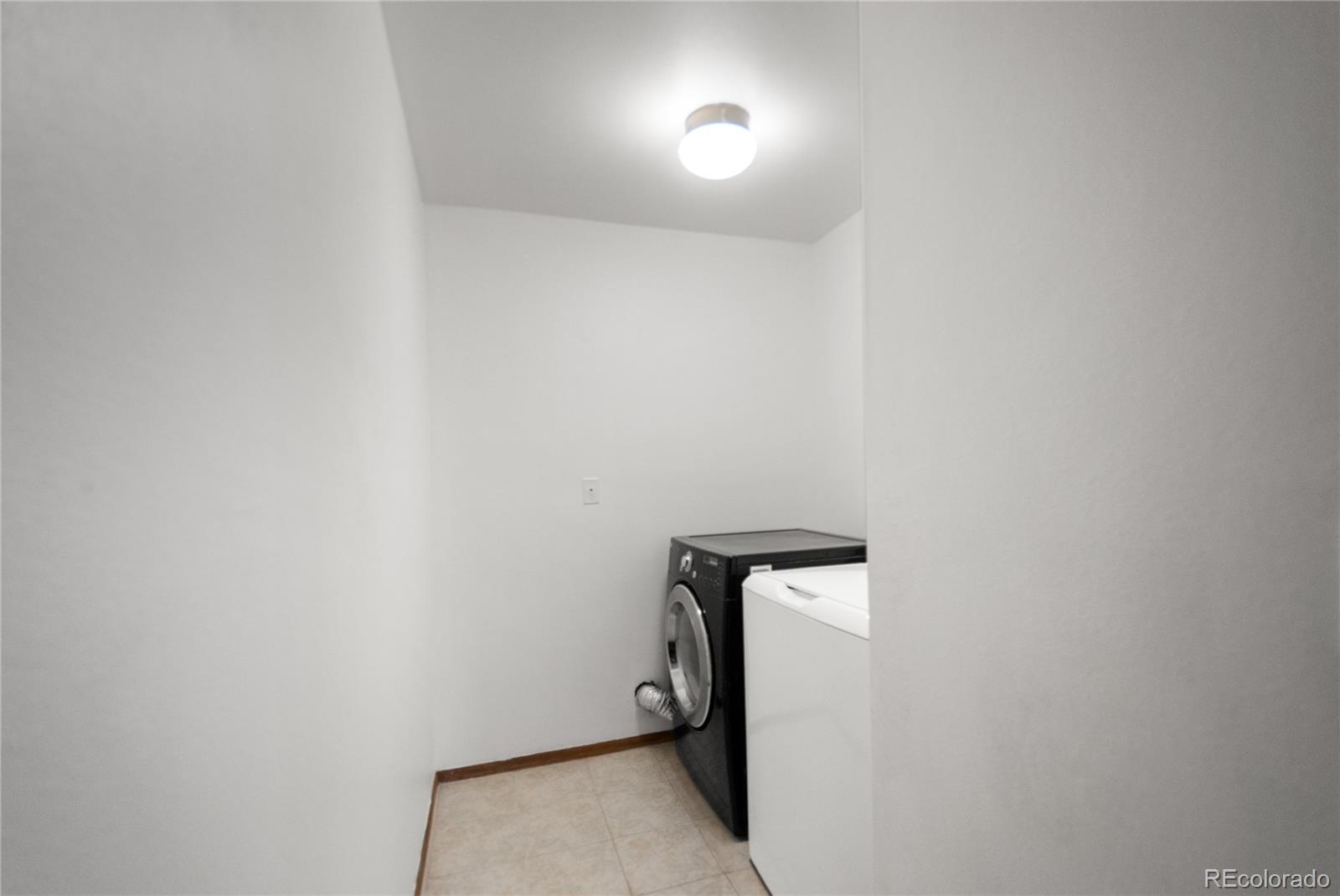 MLS Image #8 for 14216 e 1st drive,aurora, Colorado