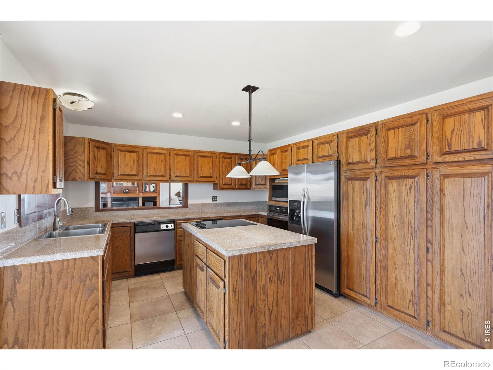 MLS Image #7 for 931  lochness court,fort collins, Colorado