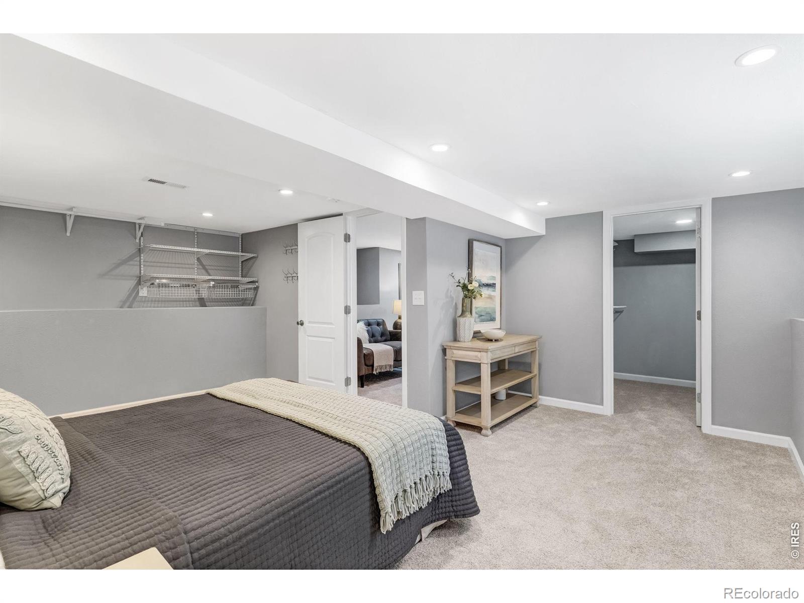 MLS Image #17 for 4410 n clay street,denver, Colorado