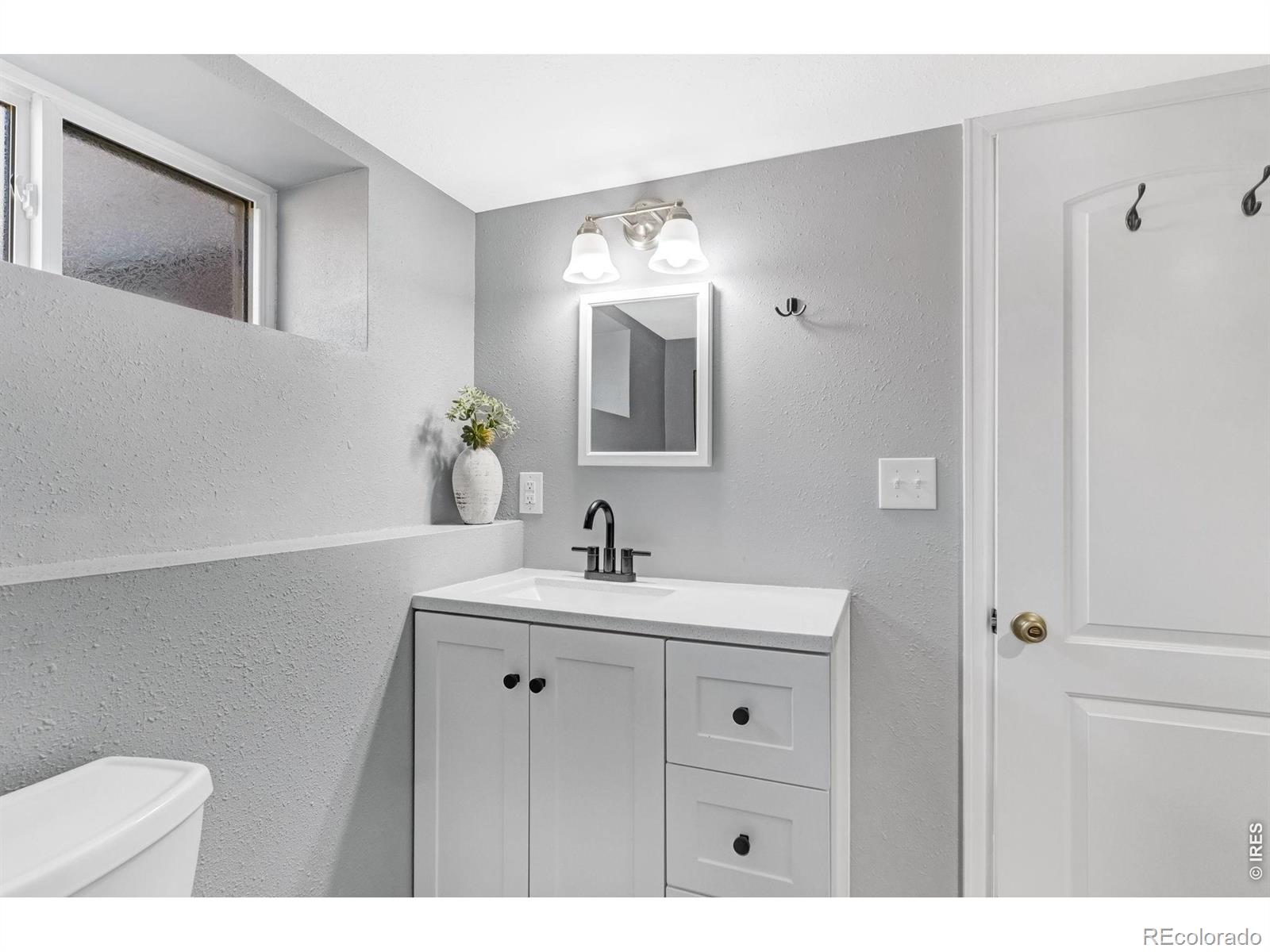 MLS Image #19 for 4410 n clay street,denver, Colorado