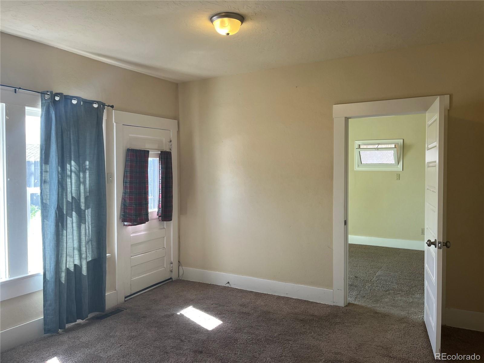 MLS Image #4 for 114  1st avenue,la salle, Colorado