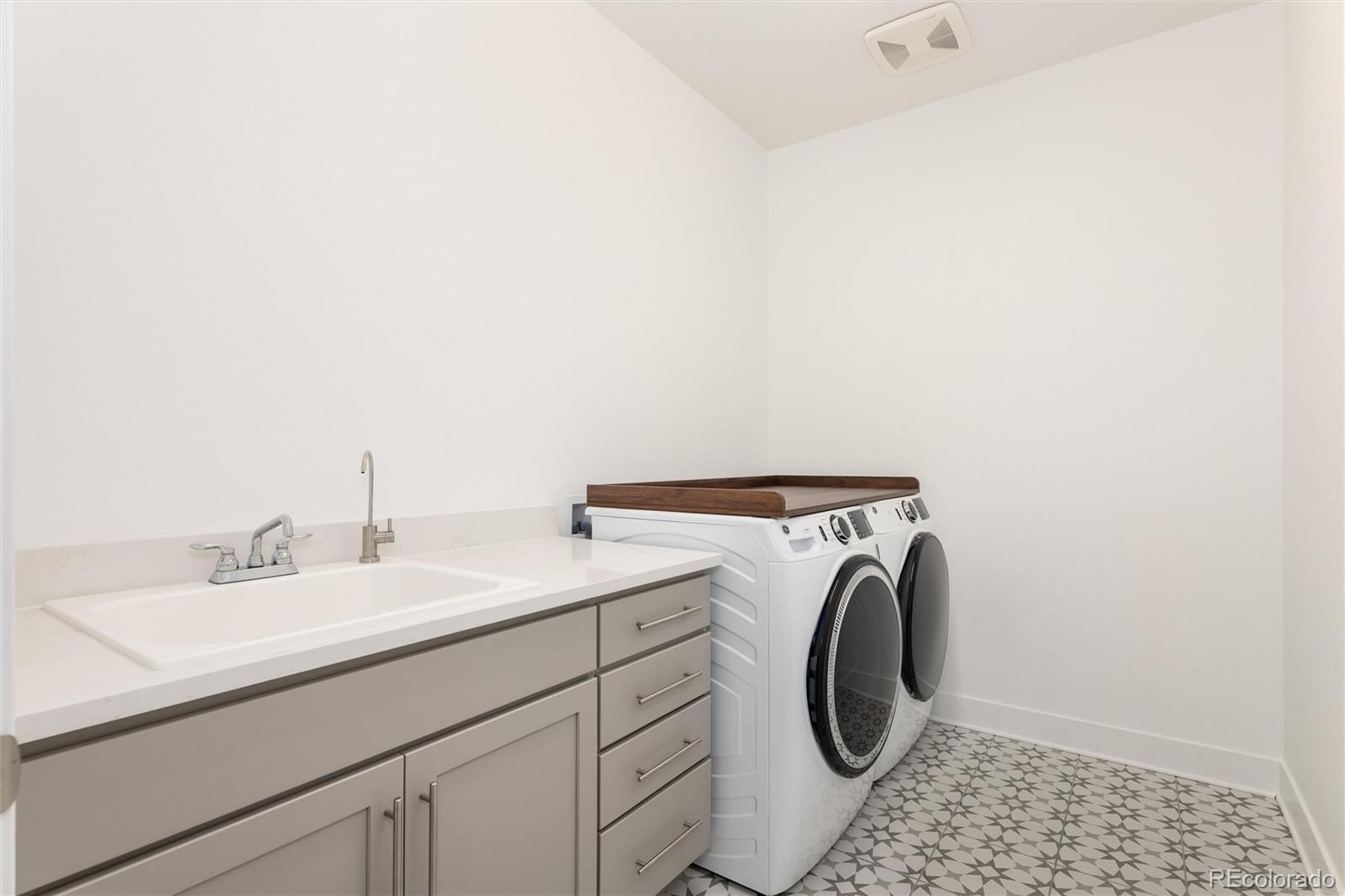 MLS Image #35 for 6689 s vandriver way,aurora, Colorado