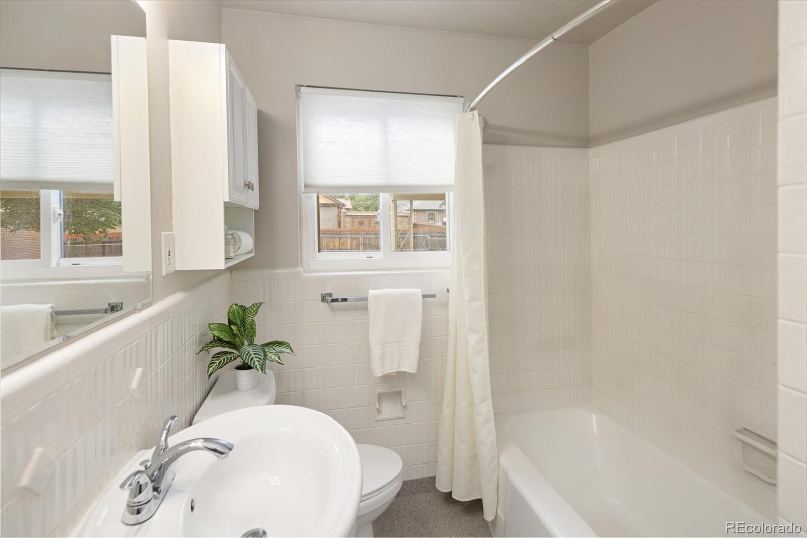 MLS Image #15 for 1260  bellaire street,denver, Colorado