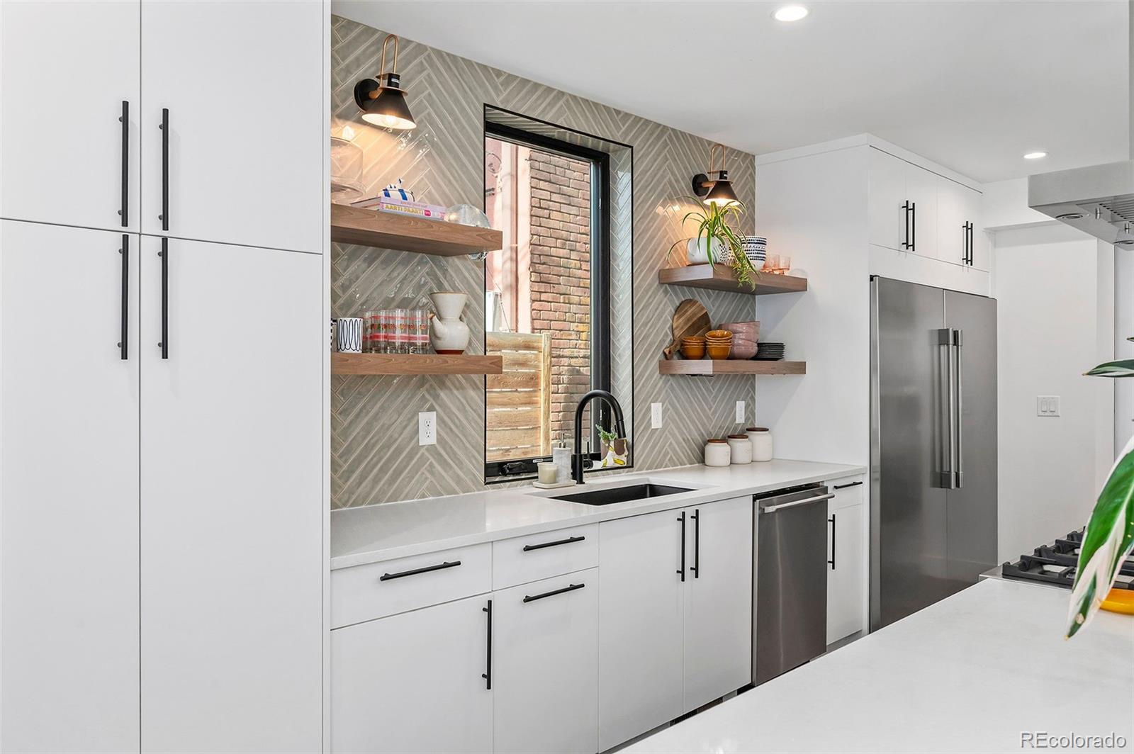 MLS Image #12 for 3753 n franklin street,denver, Colorado