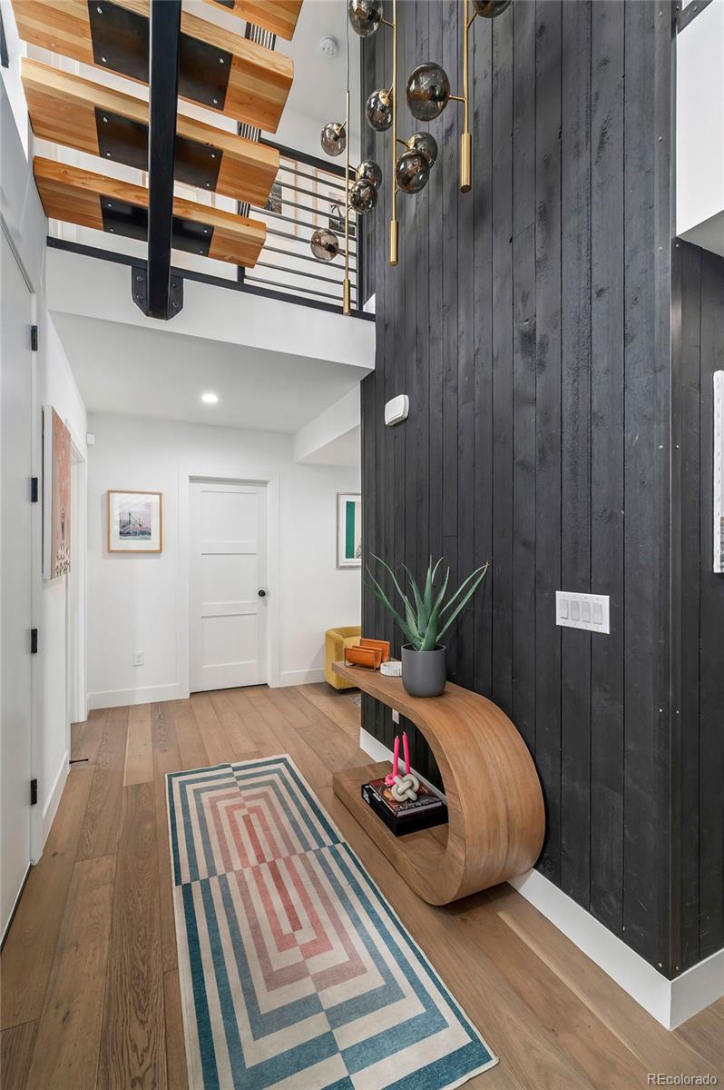 MLS Image #3 for 3753 n franklin street,denver, Colorado
