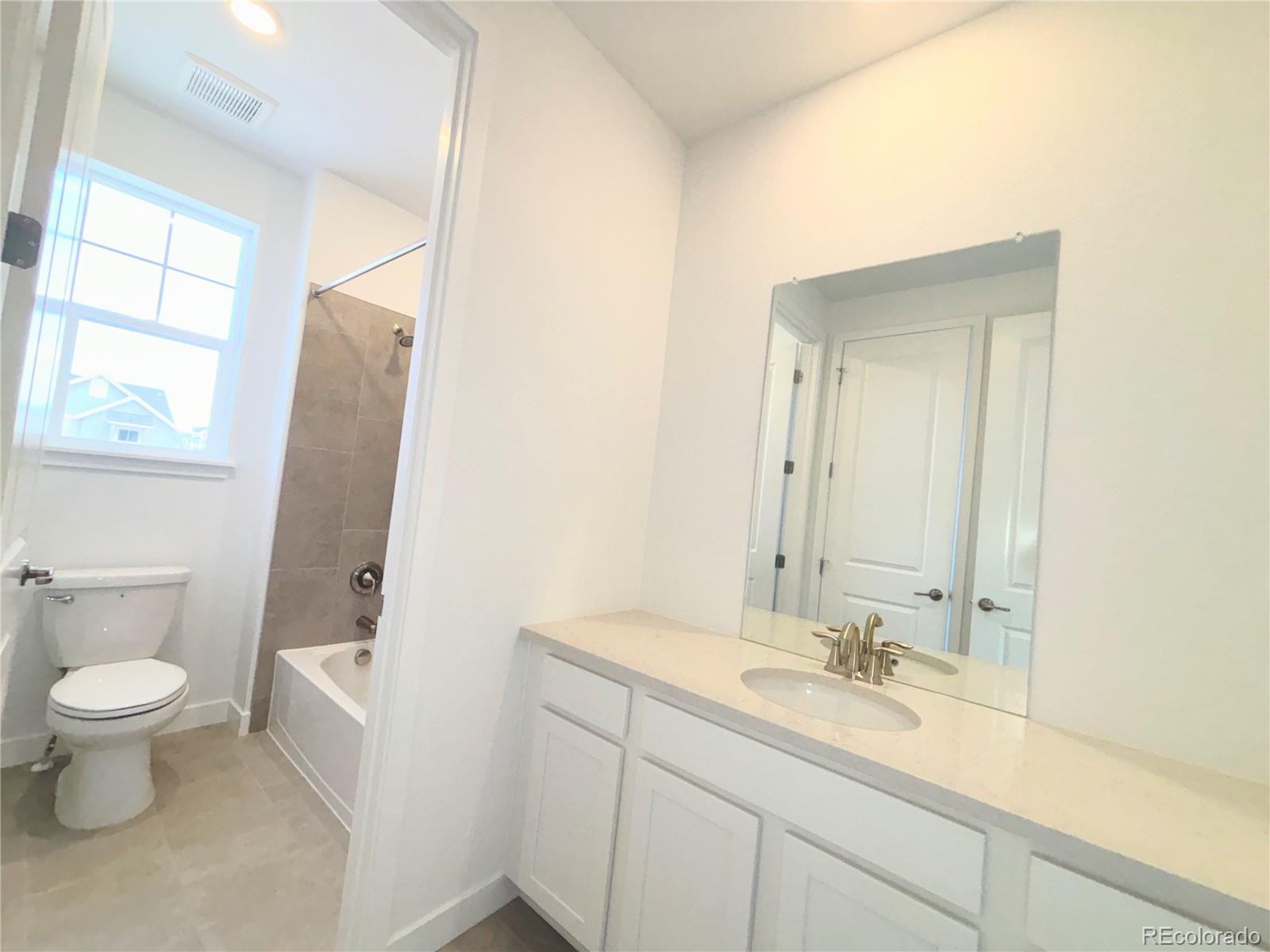 MLS Image #16 for 24674 e kettle court,aurora, Colorado