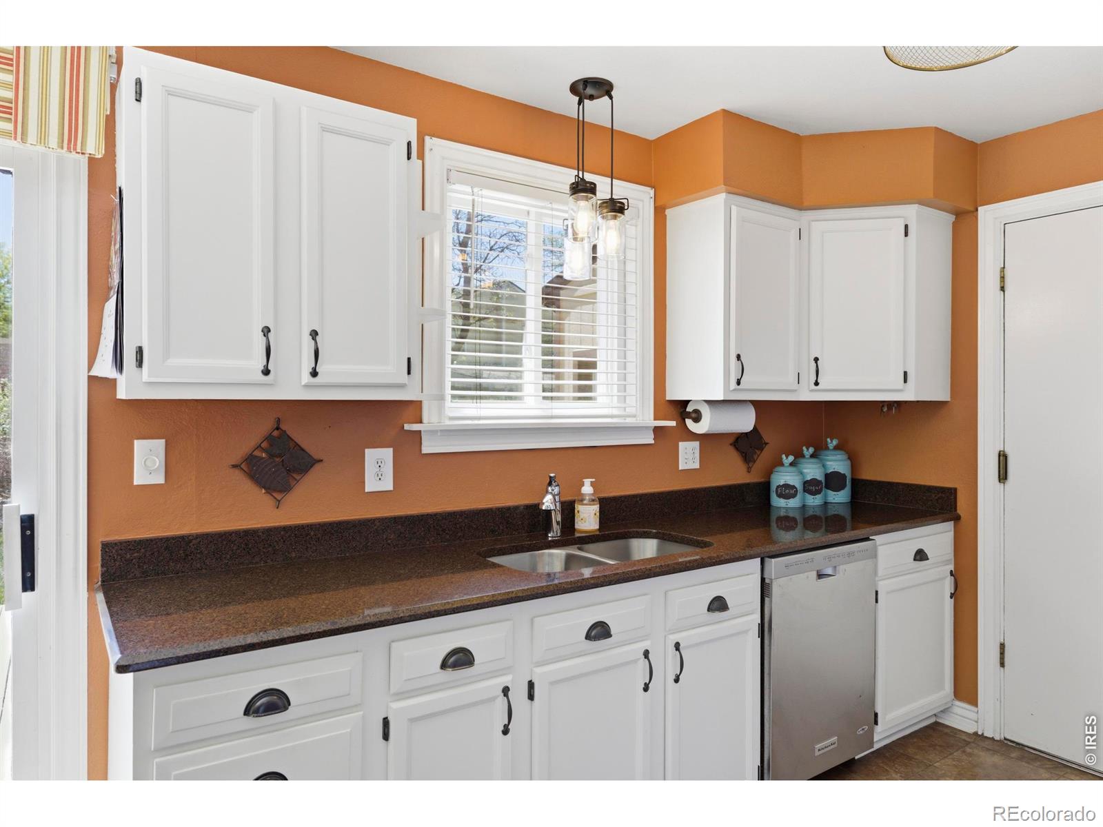 MLS Image #10 for 1232  bowwood drive,loveland, Colorado