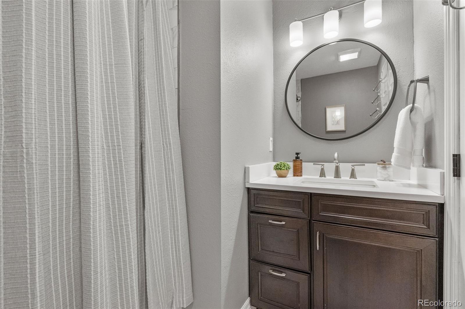 MLS Image #16 for 1100 n logan street 1,denver, Colorado