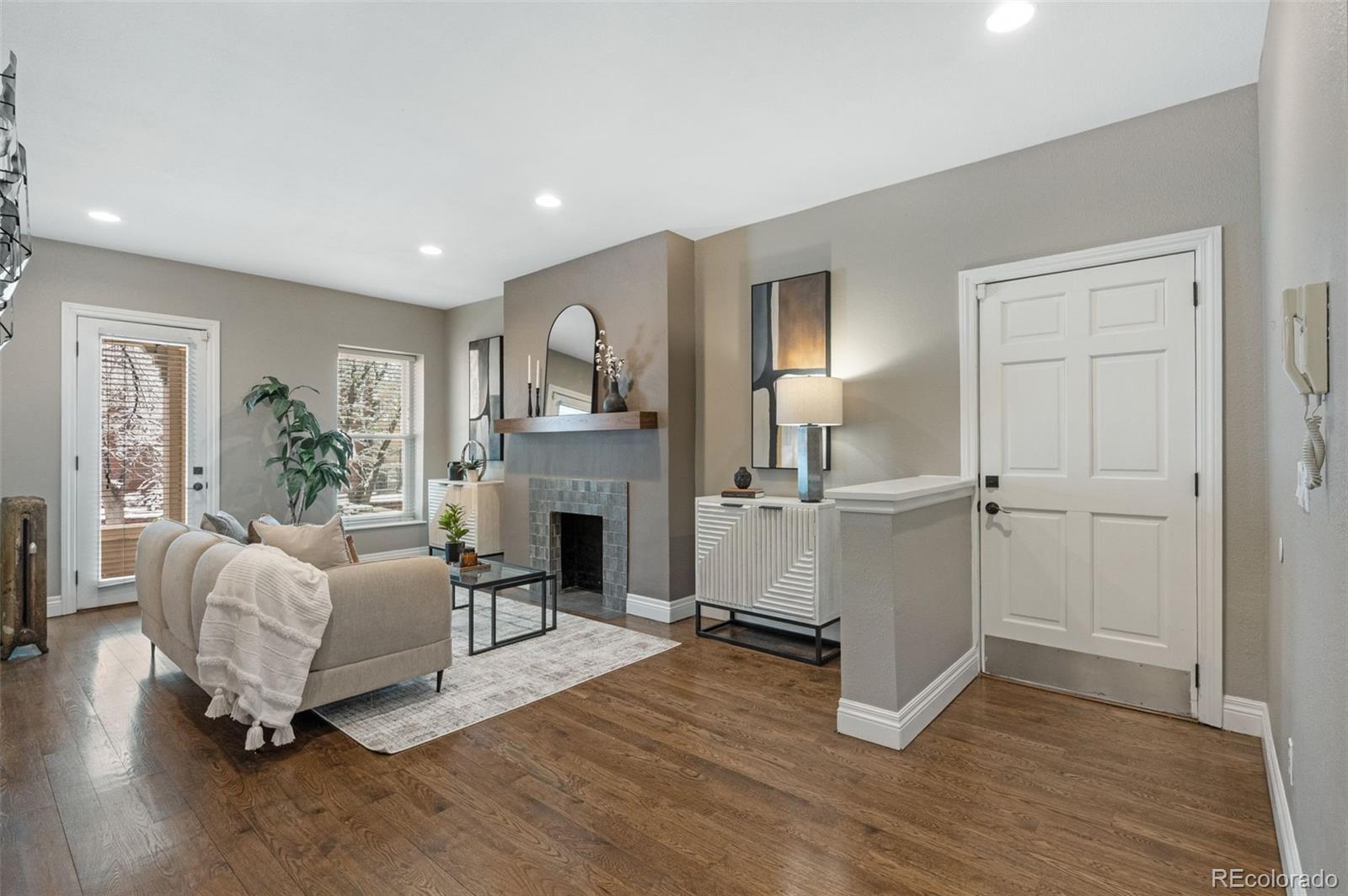 MLS Image #7 for 1100 n logan street 1,denver, Colorado