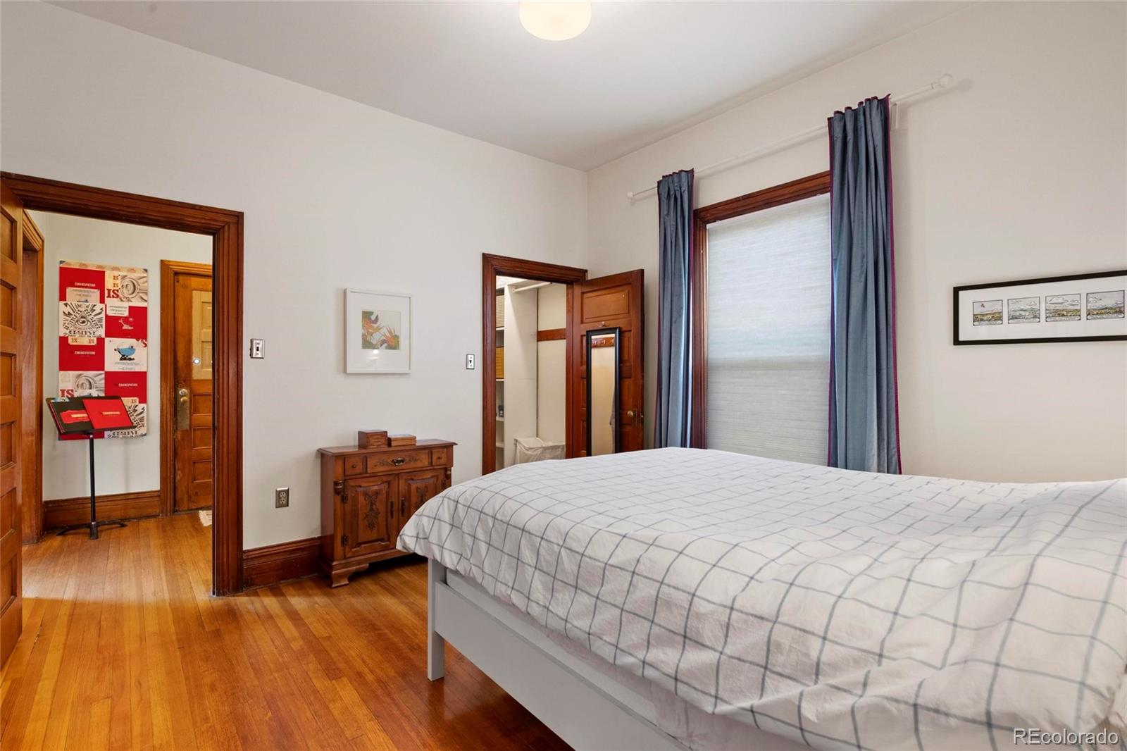 MLS Image #13 for 328 s lincoln street,denver, Colorado