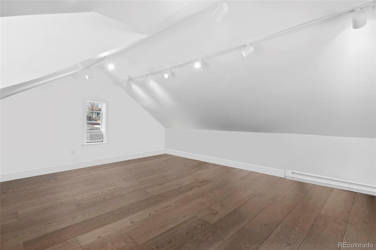 MLS Image #37 for 328 s lincoln street,denver, Colorado