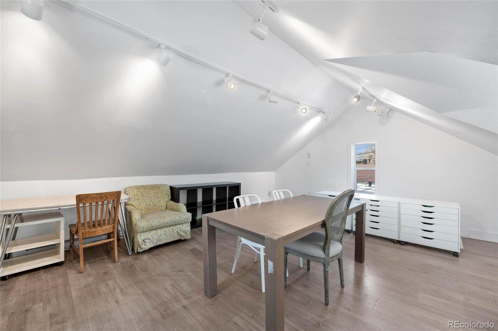 MLS Image #39 for 328 s lincoln street,denver, Colorado