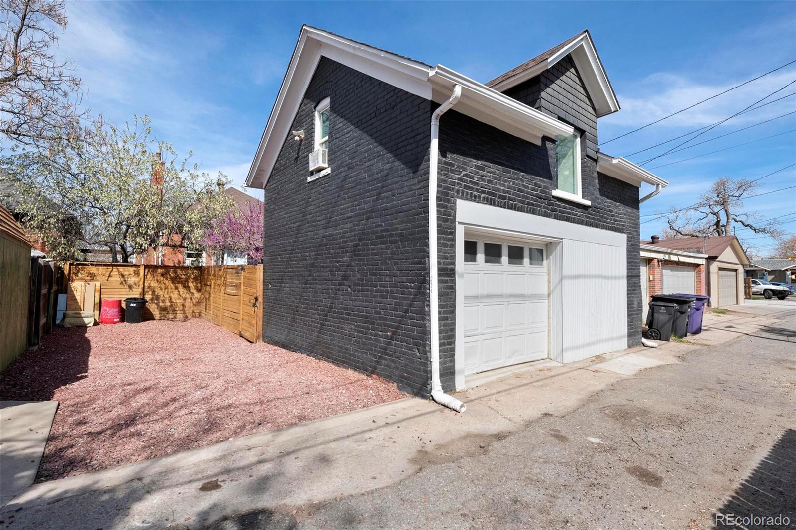 MLS Image #41 for 328 s lincoln street,denver, Colorado