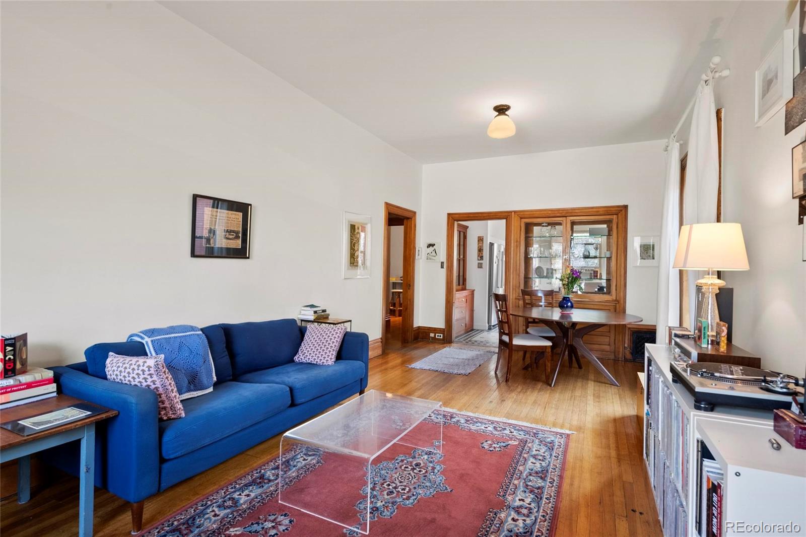 MLS Image #5 for 328 s lincoln street,denver, Colorado