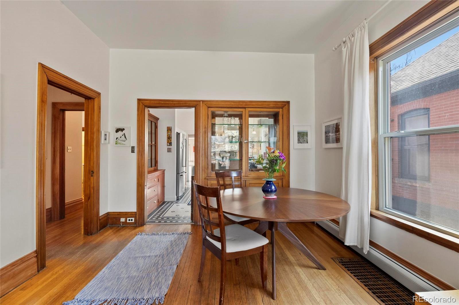 MLS Image #9 for 328 s lincoln street,denver, Colorado