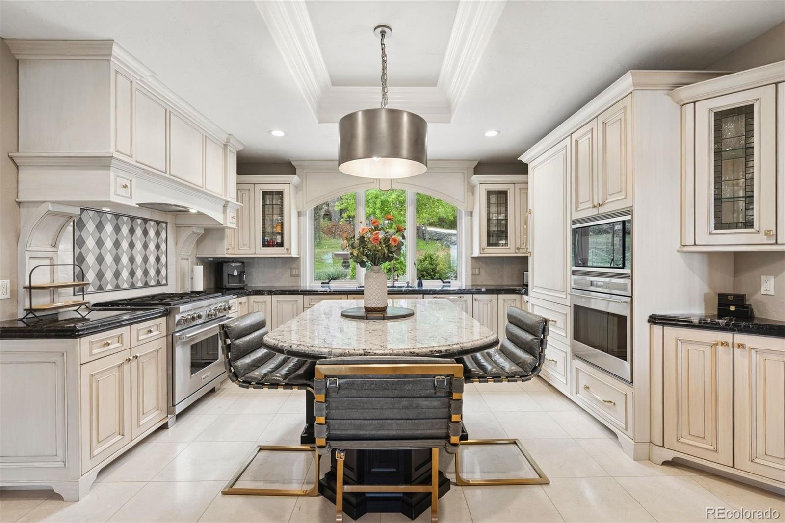 MLS Image #10 for 41  alta vista road,colorado springs, Colorado