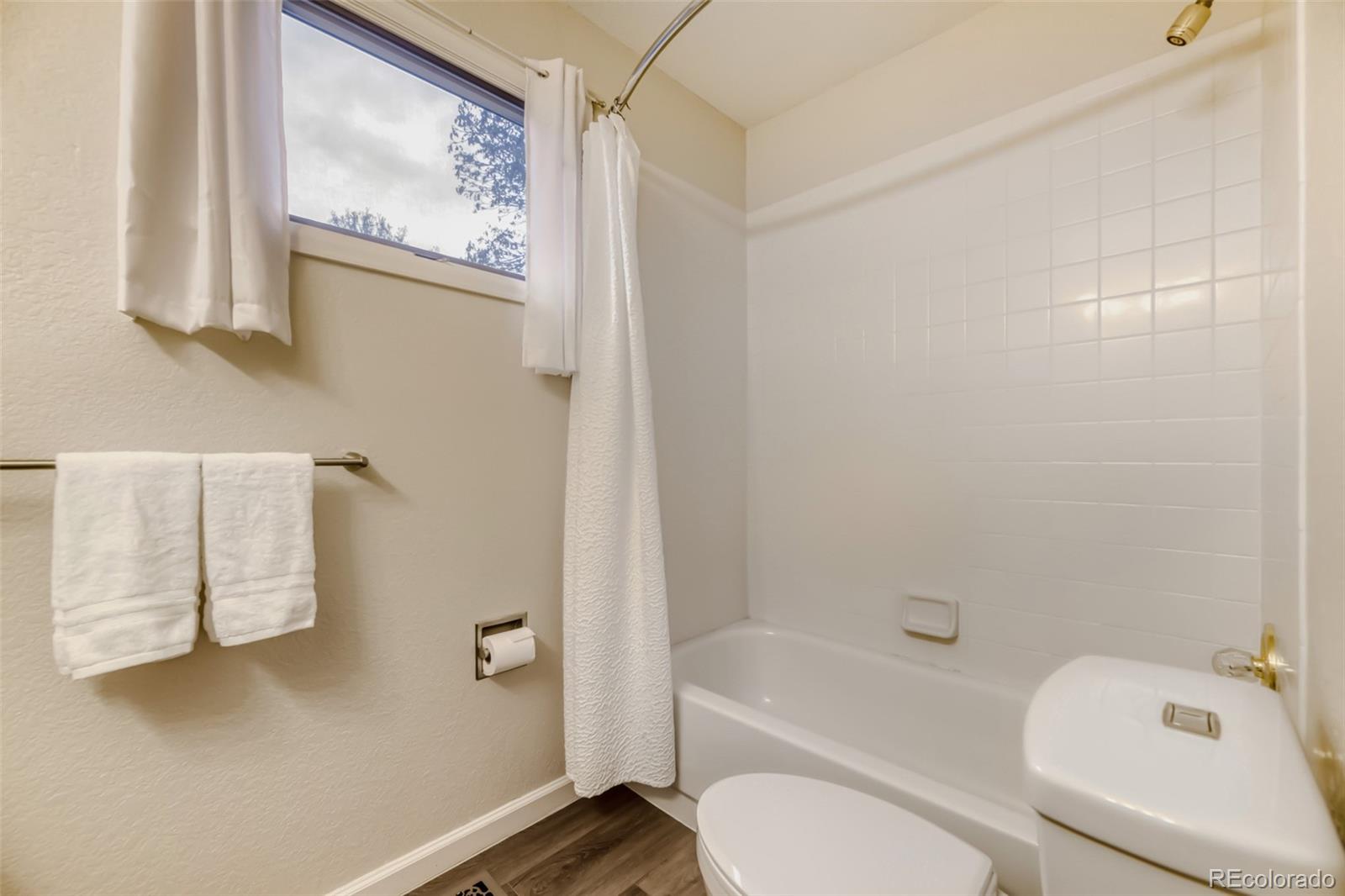 MLS Image #22 for 2568 s independence court,denver, Colorado