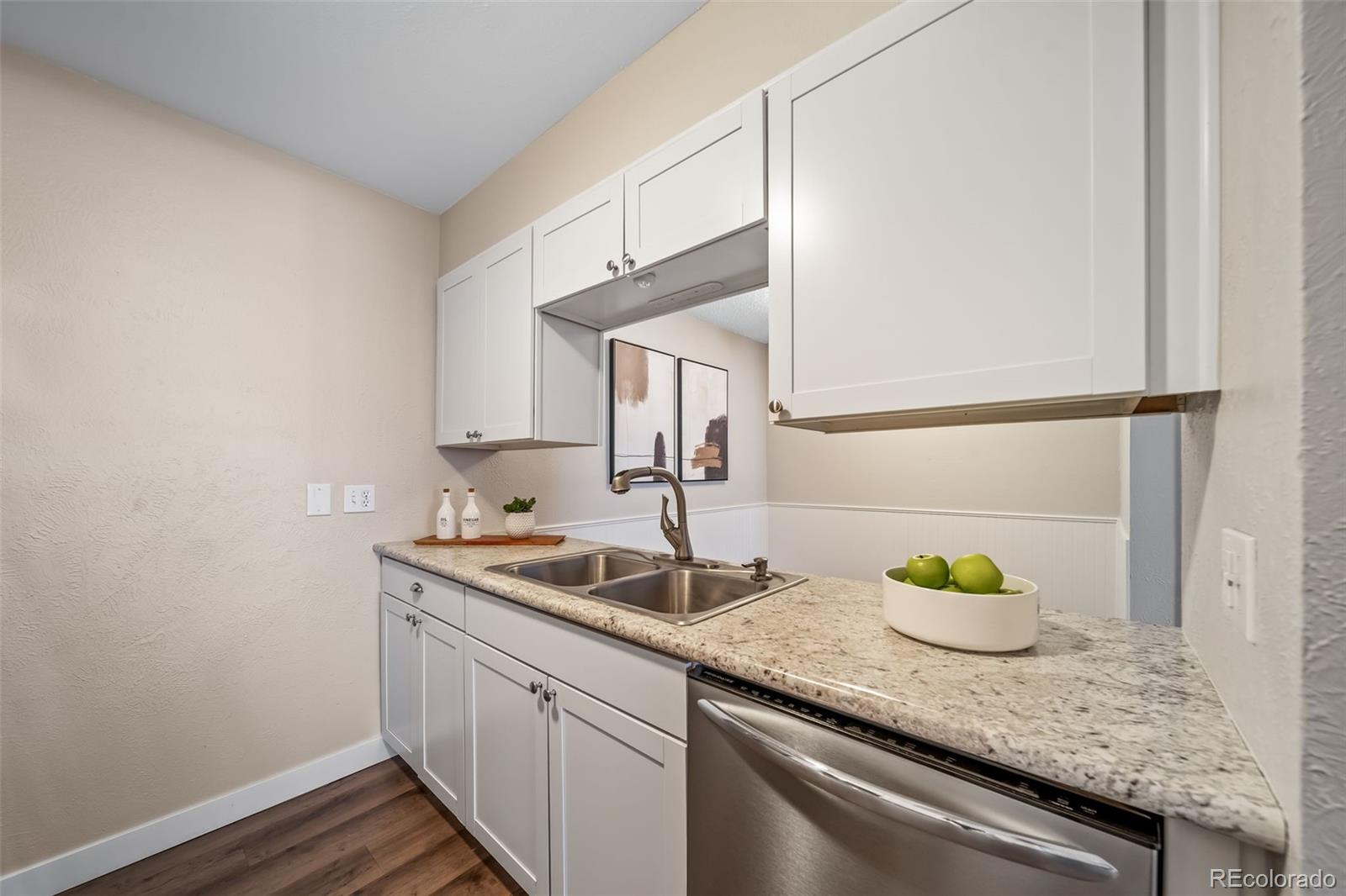 MLS Image #15 for 7665 e eastman avenue,denver, Colorado