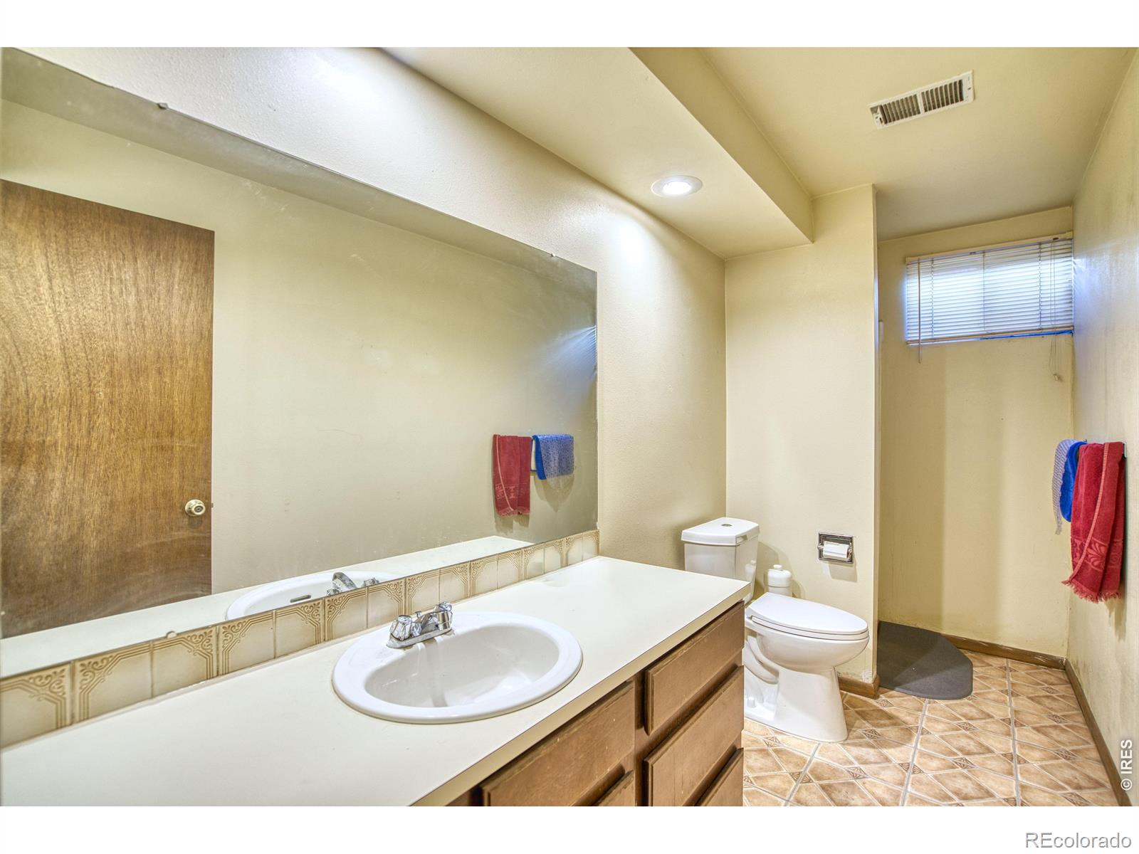 MLS Image #18 for 3404  belmont avenue,evans, Colorado