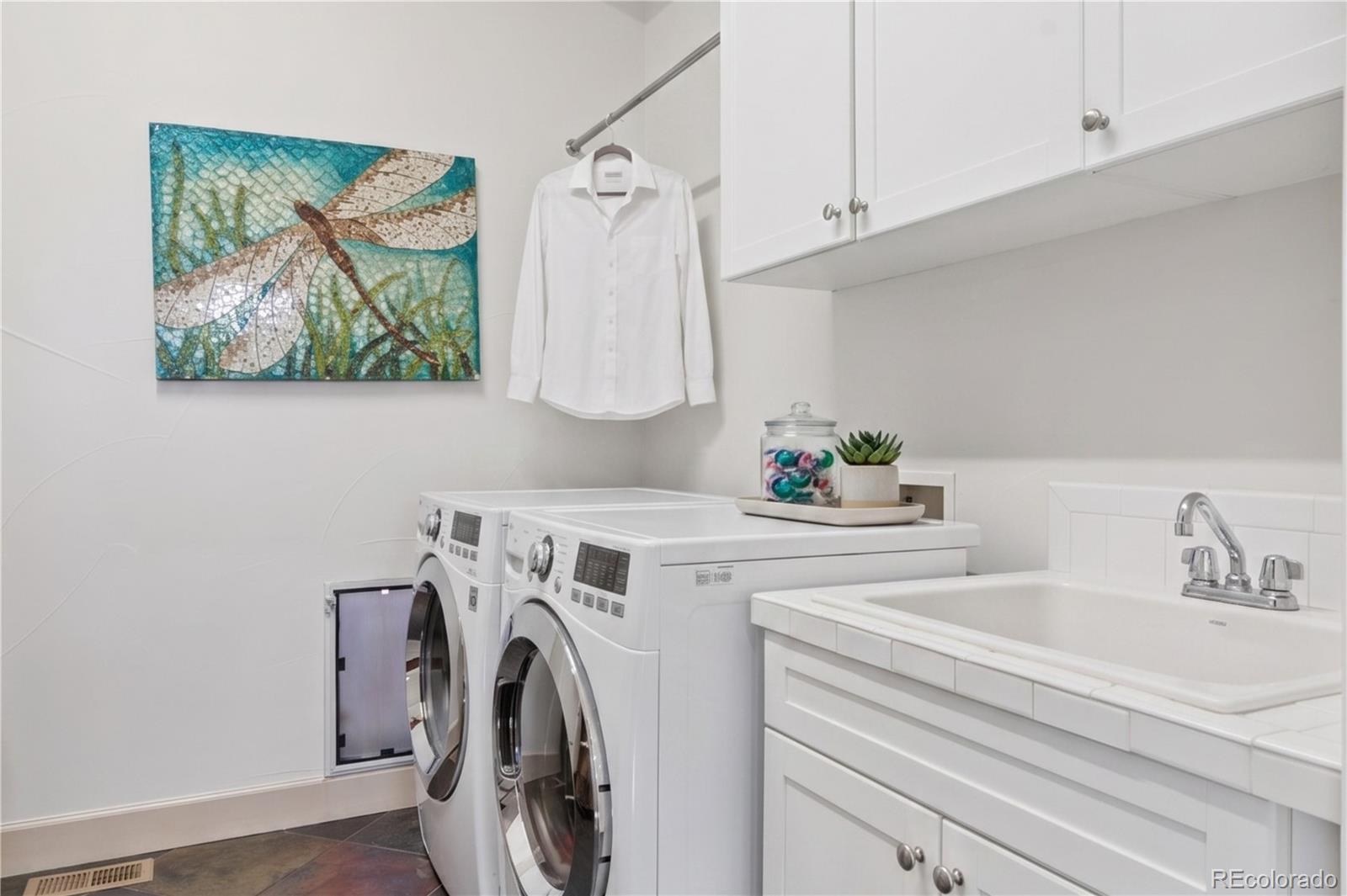 MLS Image #23 for 2335 n glencoe street,denver, Colorado