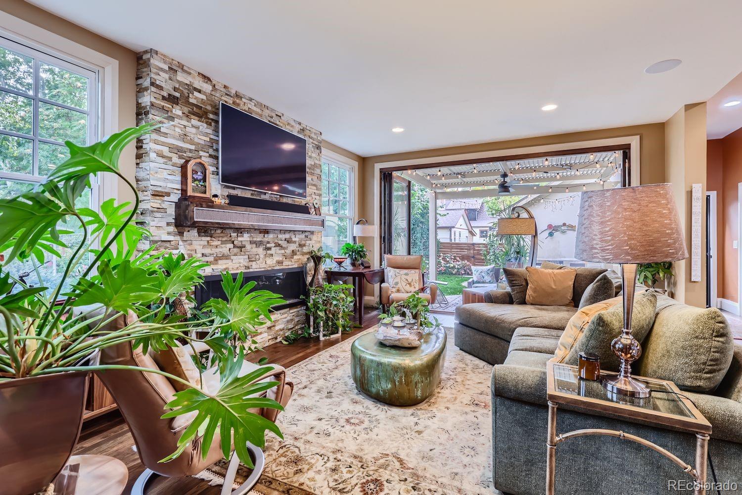 MLS Image #3 for 2335 n glencoe street,denver, Colorado