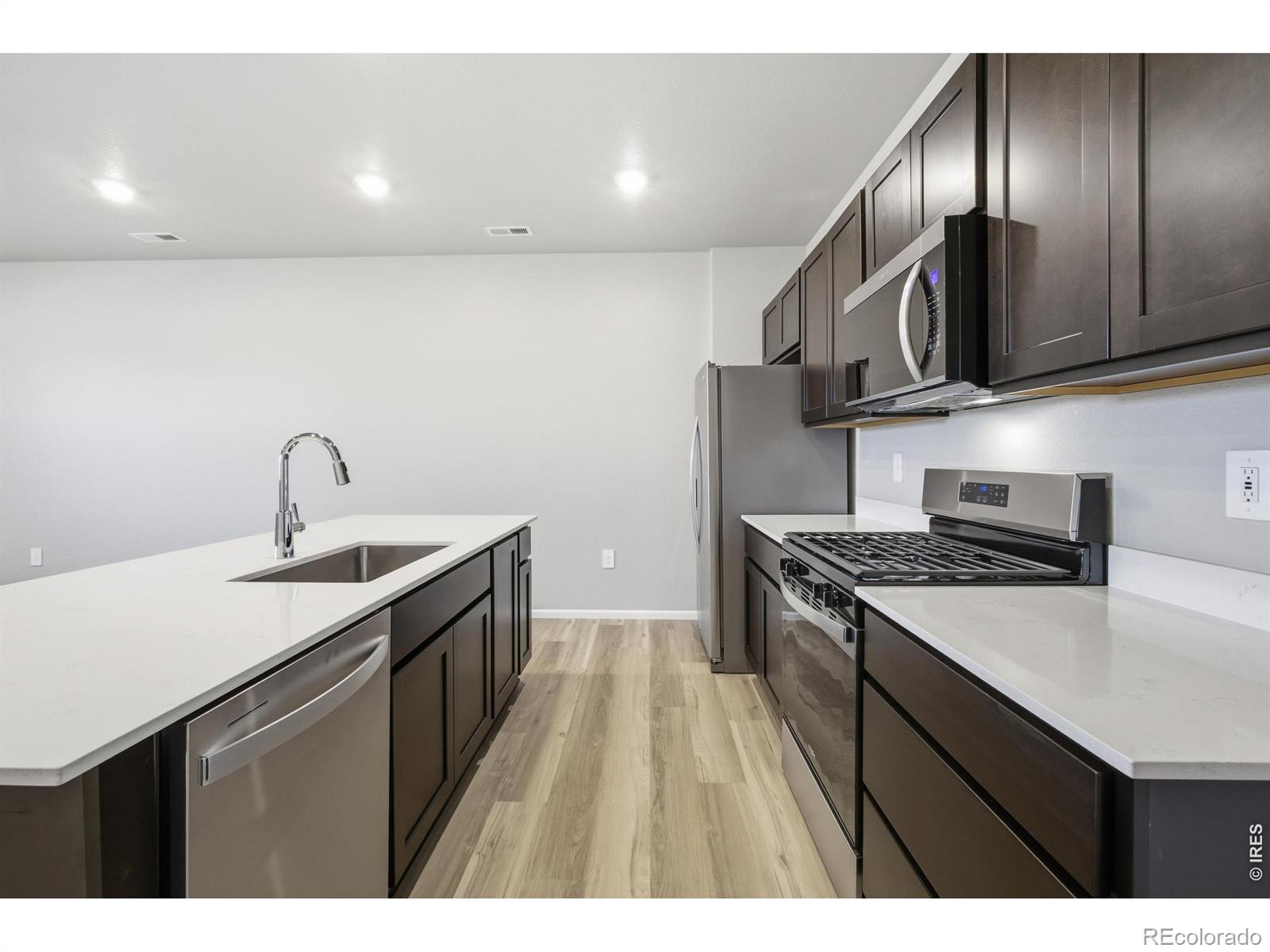 MLS Image #8 for 1594  riverplace drive,windsor, Colorado