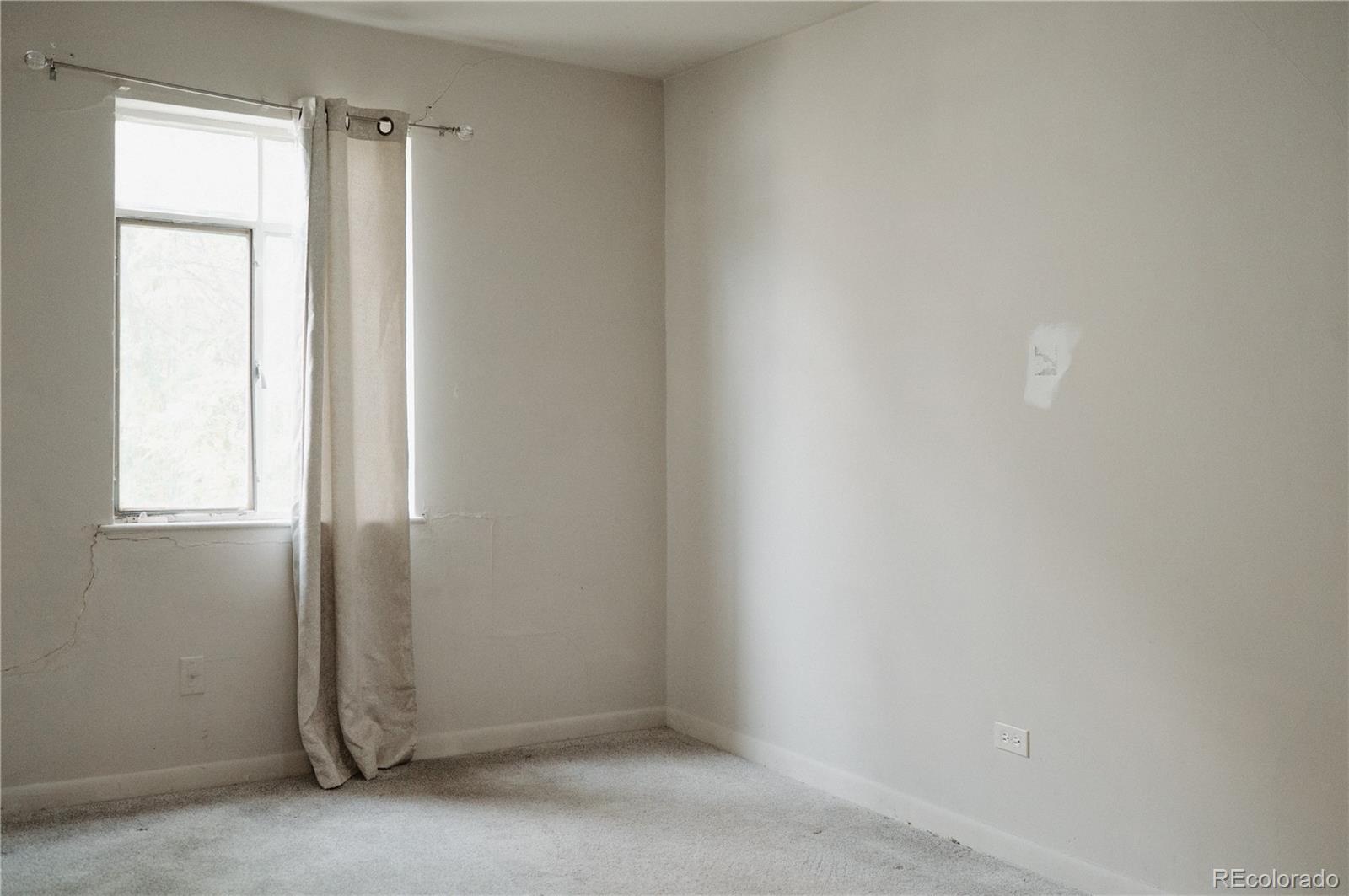 MLS Image #6 for 5  stuart street,denver, Colorado