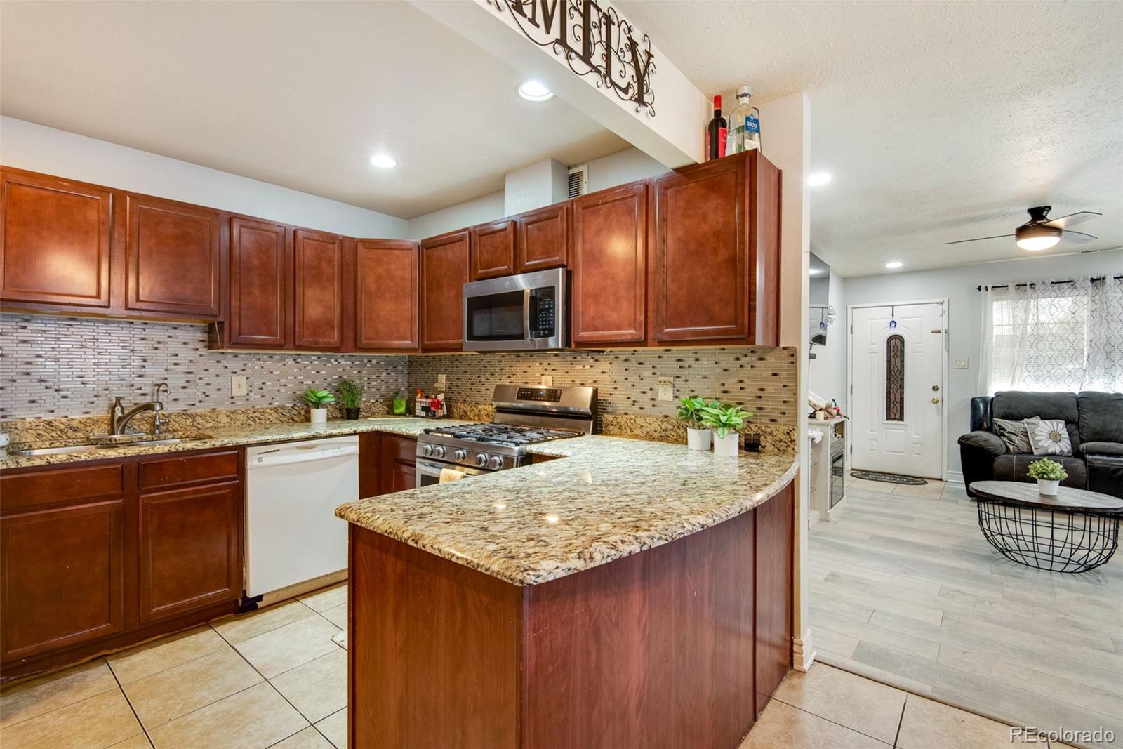MLS Image #20 for 850  peoria street,aurora, Colorado