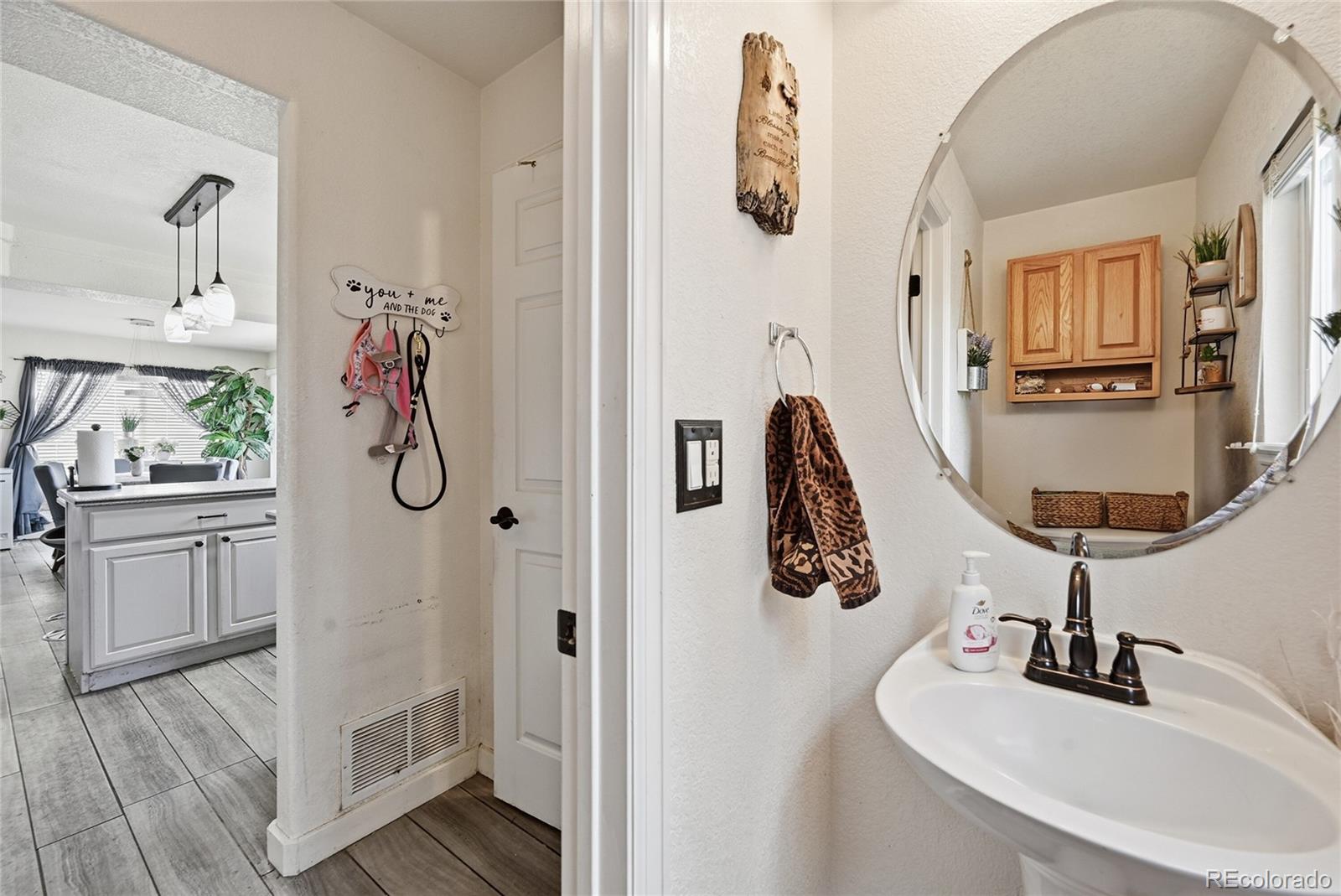 MLS Image #9 for 4335  lyndenwood point,highlands ranch, Colorado
