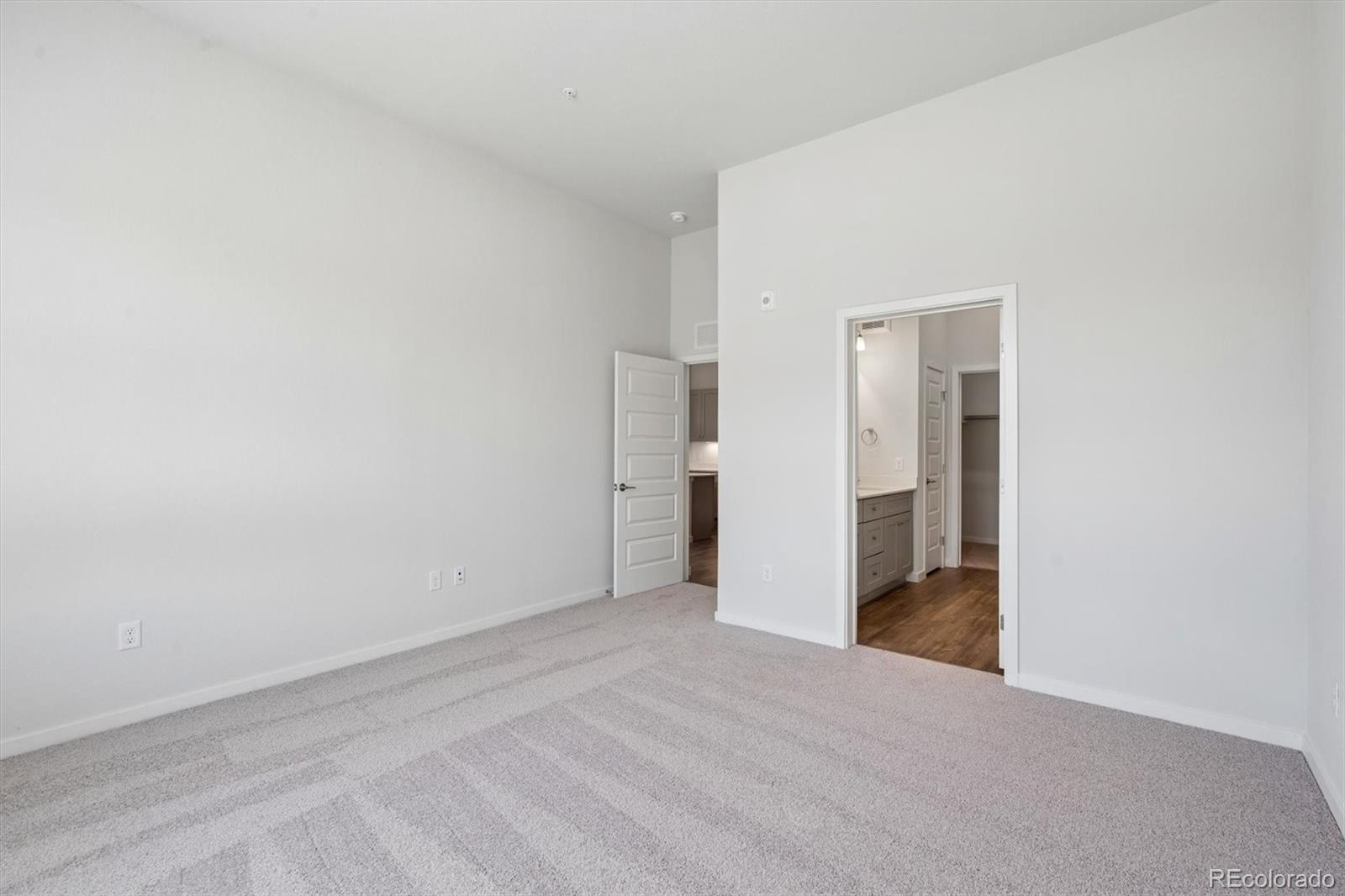 MLS Image #8 for 483  interlocken boulevard 102,broomfield, Colorado