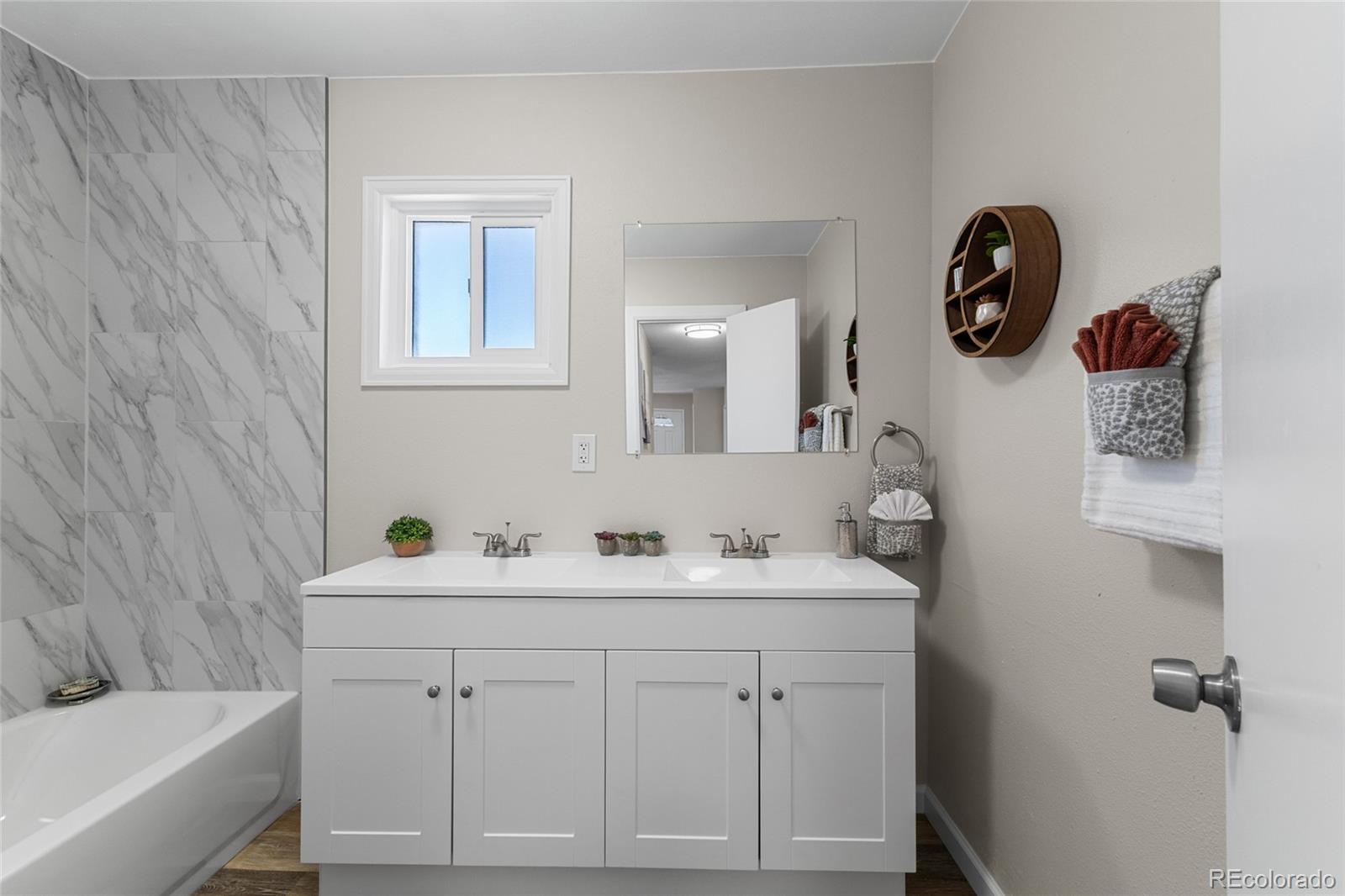 MLS Image #16 for 1310  colorado street,limon, Colorado