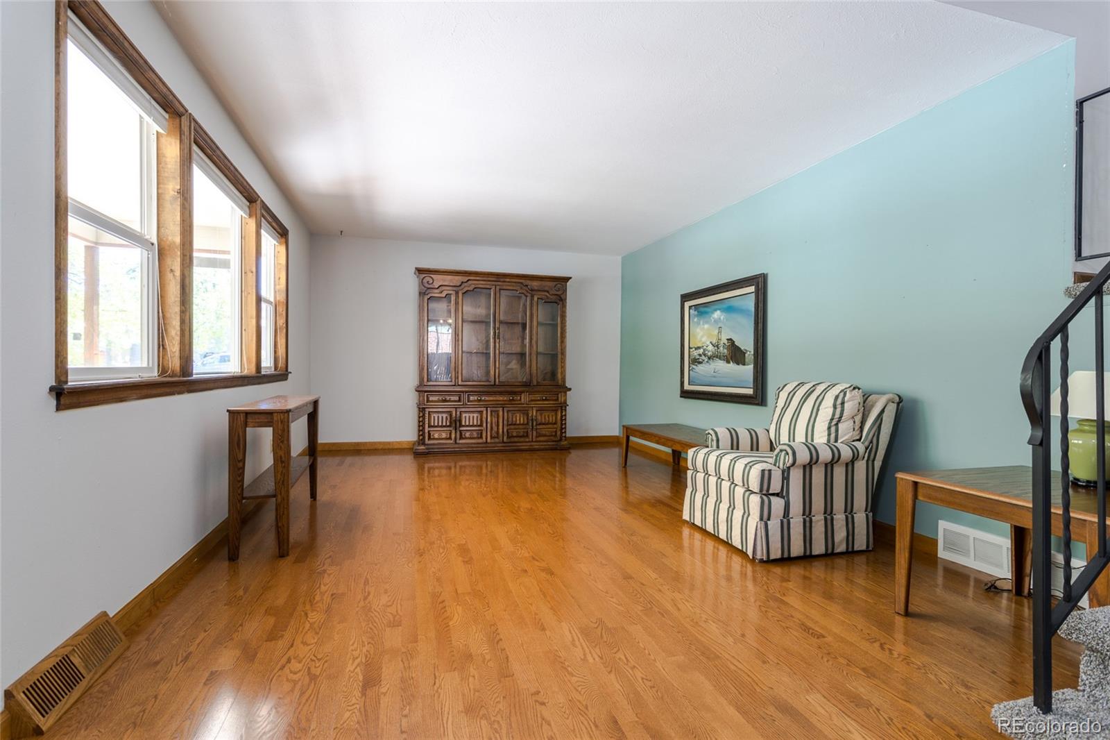 MLS Image #4 for 425 s uvalda circle,aurora, Colorado