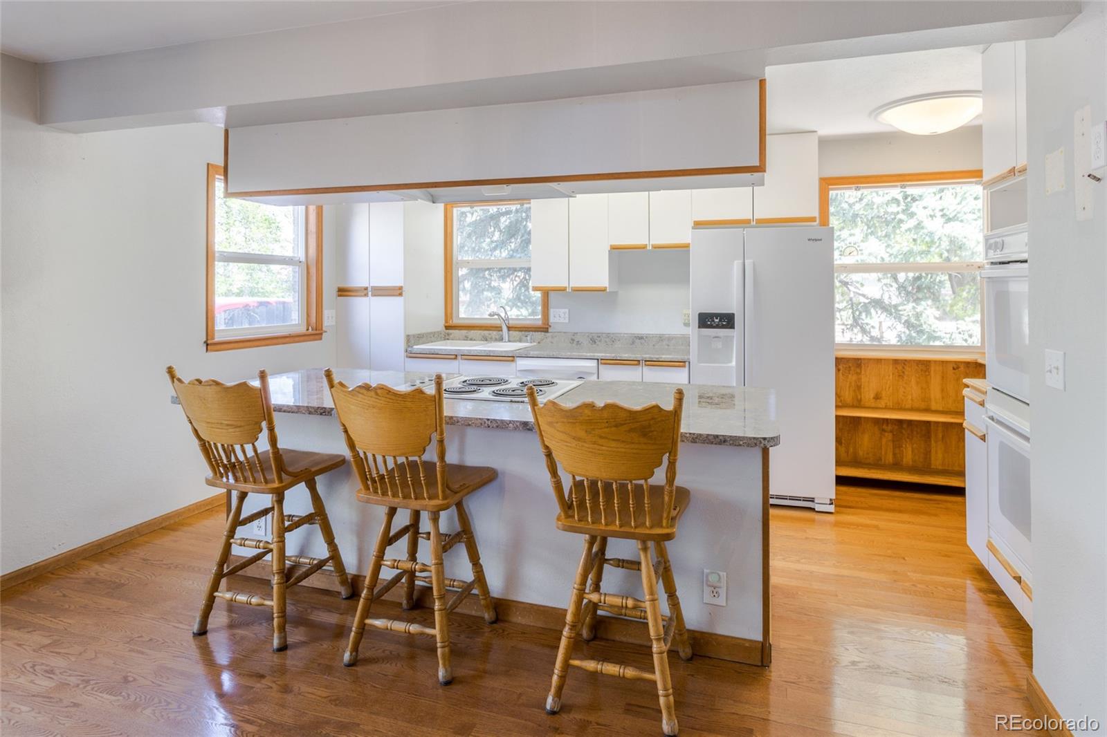 MLS Image #7 for 425 s uvalda circle,aurora, Colorado