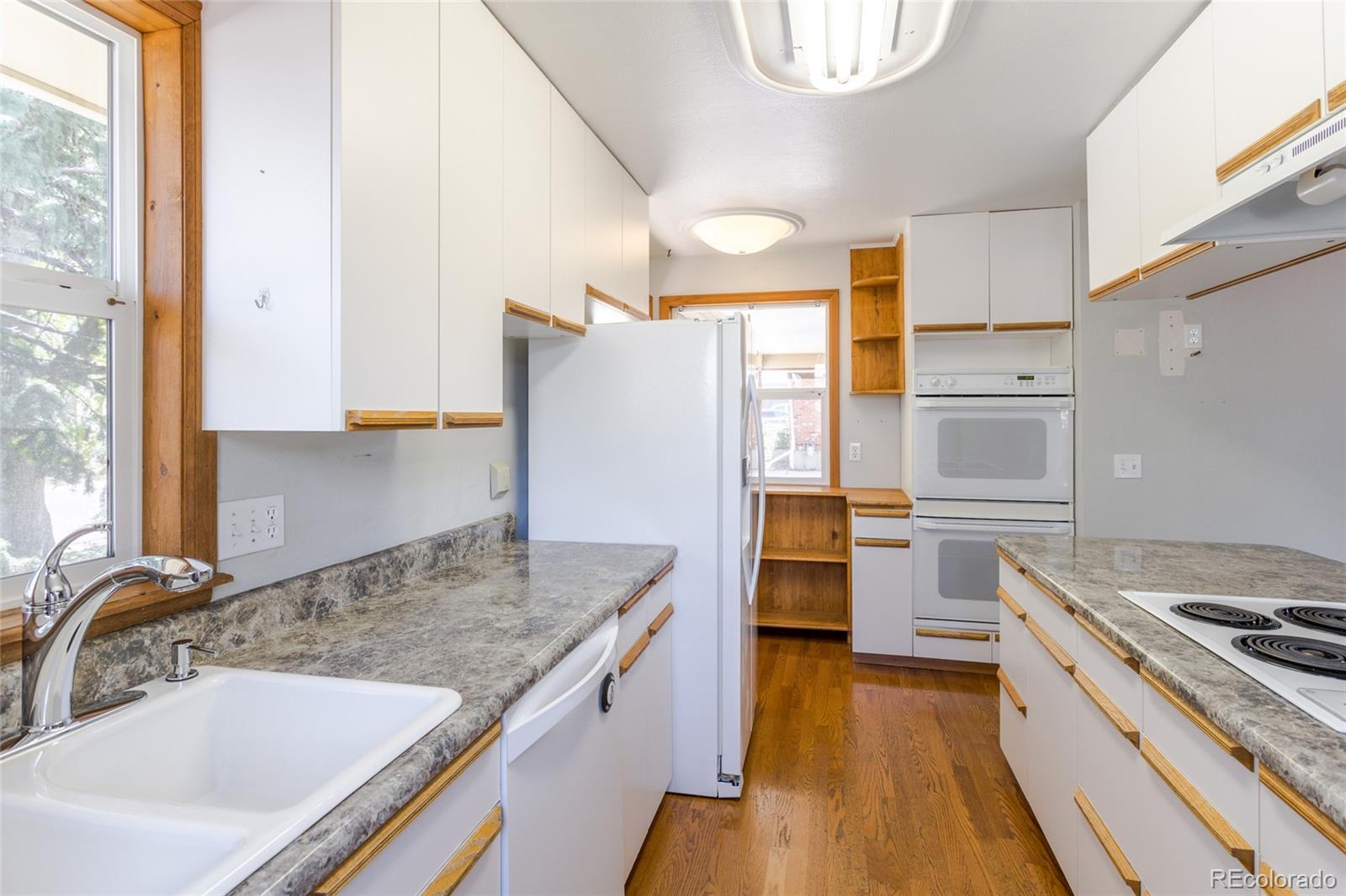 MLS Image #9 for 425 s uvalda circle,aurora, Colorado