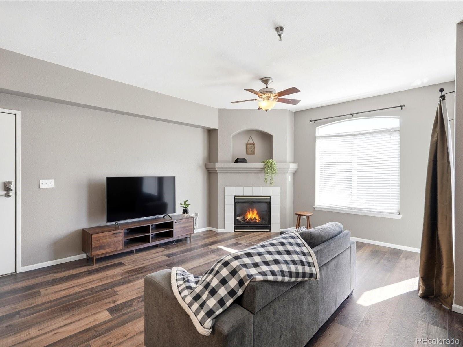 MLS Image #32 for 2575 s syracuse way h202,denver, Colorado