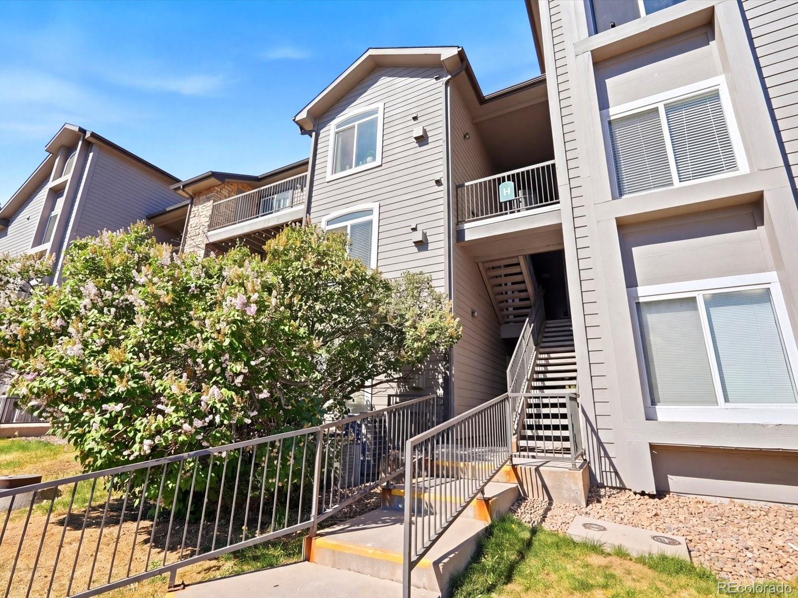 MLS Image #36 for 2575 s syracuse way h202,denver, Colorado