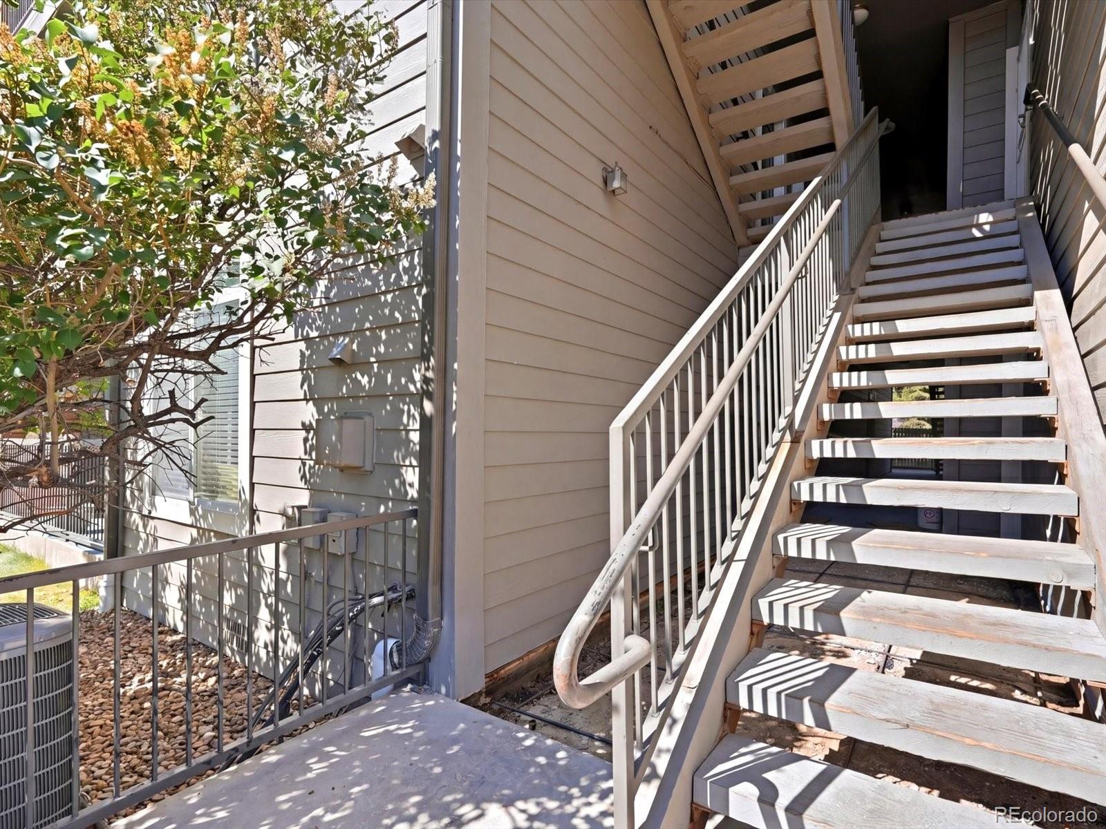 MLS Image #37 for 2575 s syracuse way h202,denver, Colorado