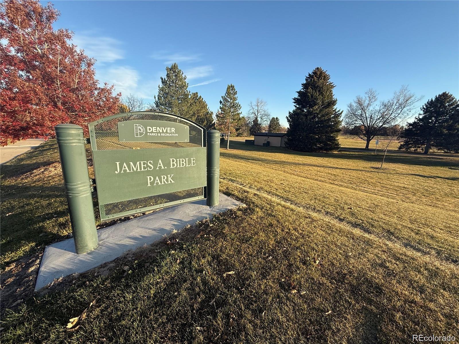 MLS Image #48 for 2575 s syracuse way h202,denver, Colorado