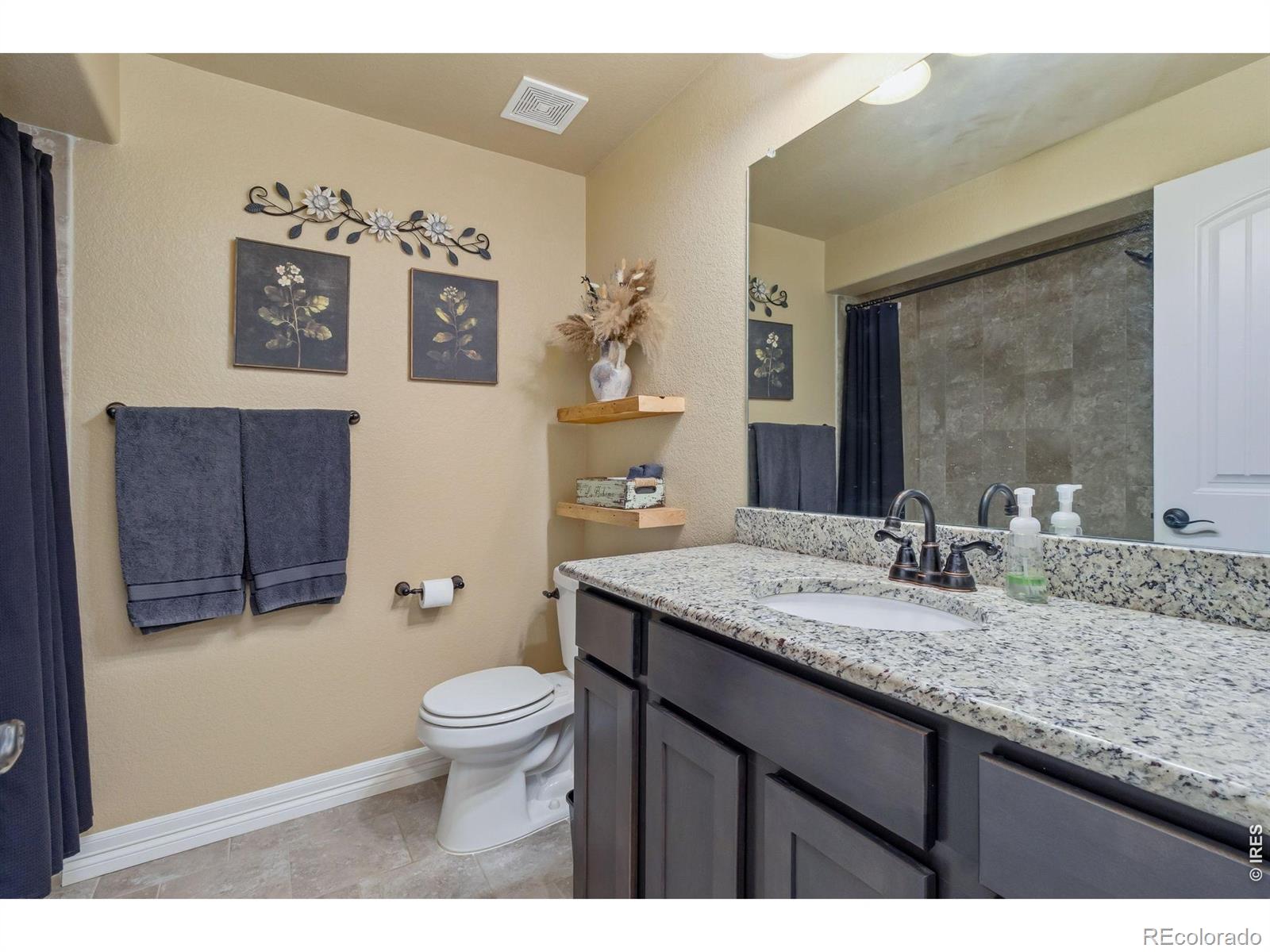 MLS Image #28 for 5481  segundo drive,loveland, Colorado