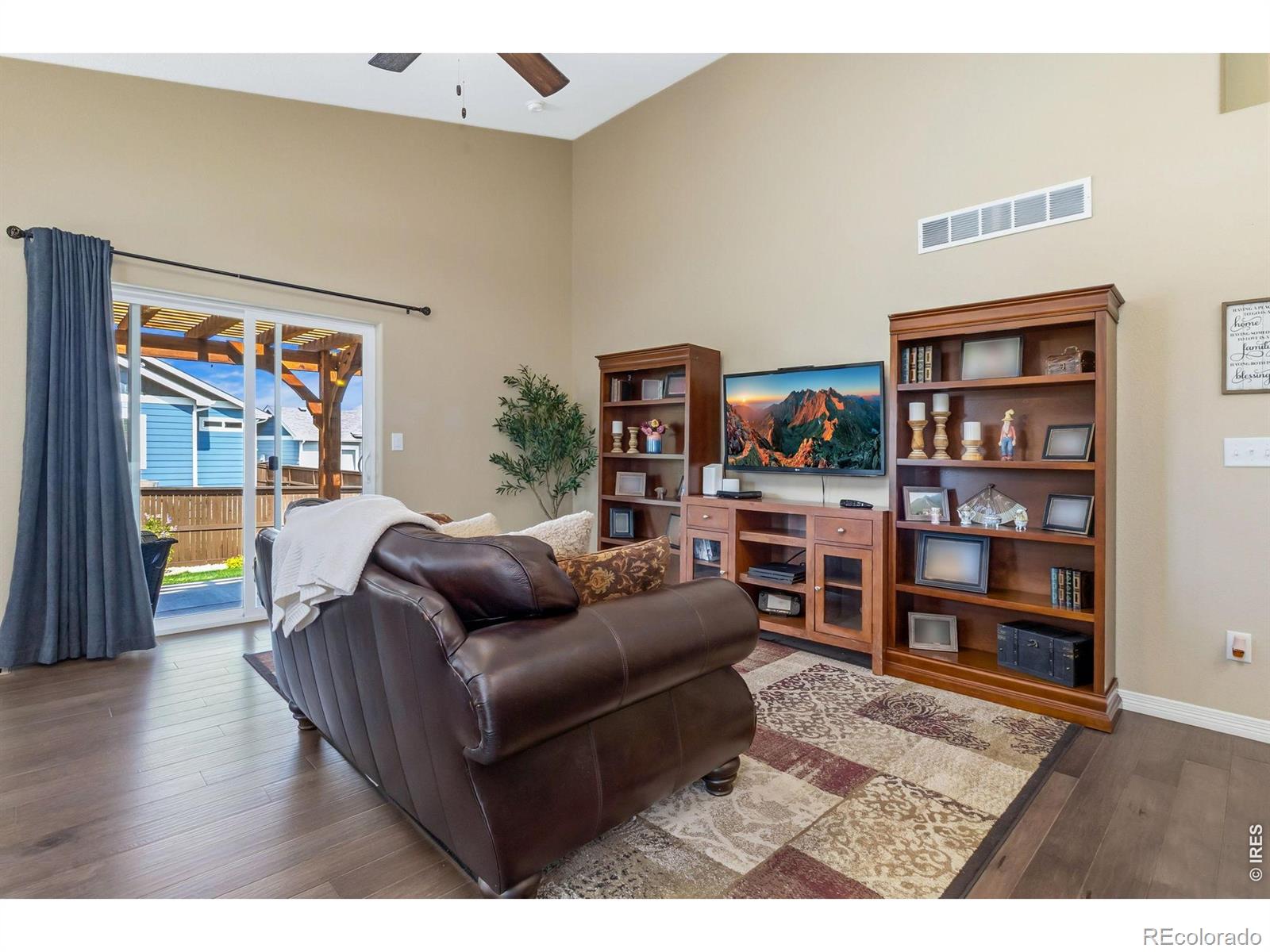 MLS Image #5 for 5481  segundo drive,loveland, Colorado